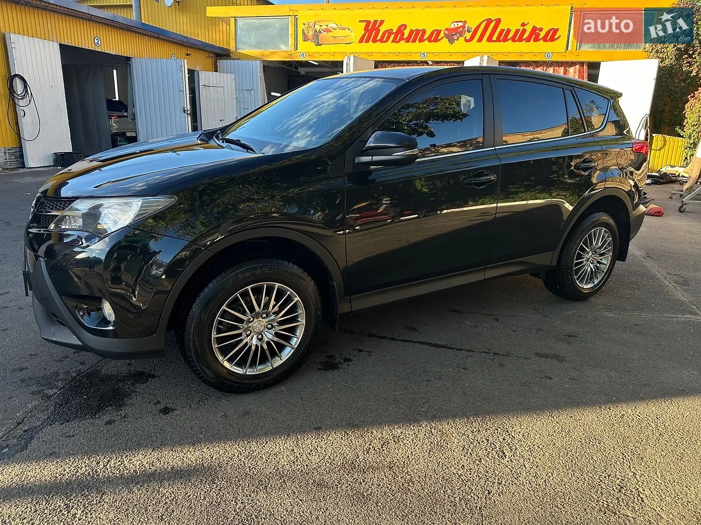 Toyota RAV4 2013 — 1