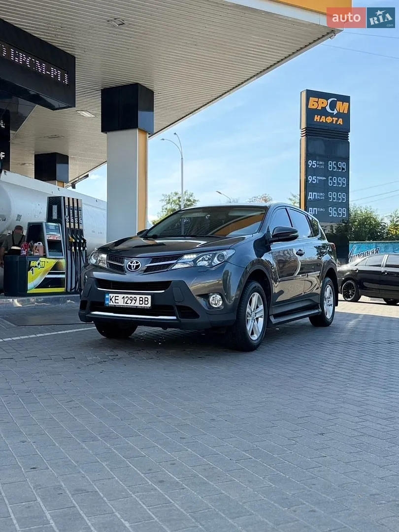Toyota RAV4, 2013