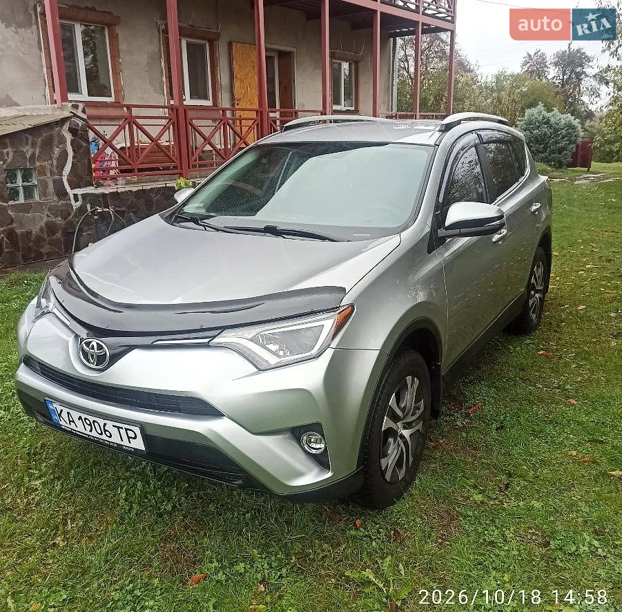 Toyota RAV4, 2016