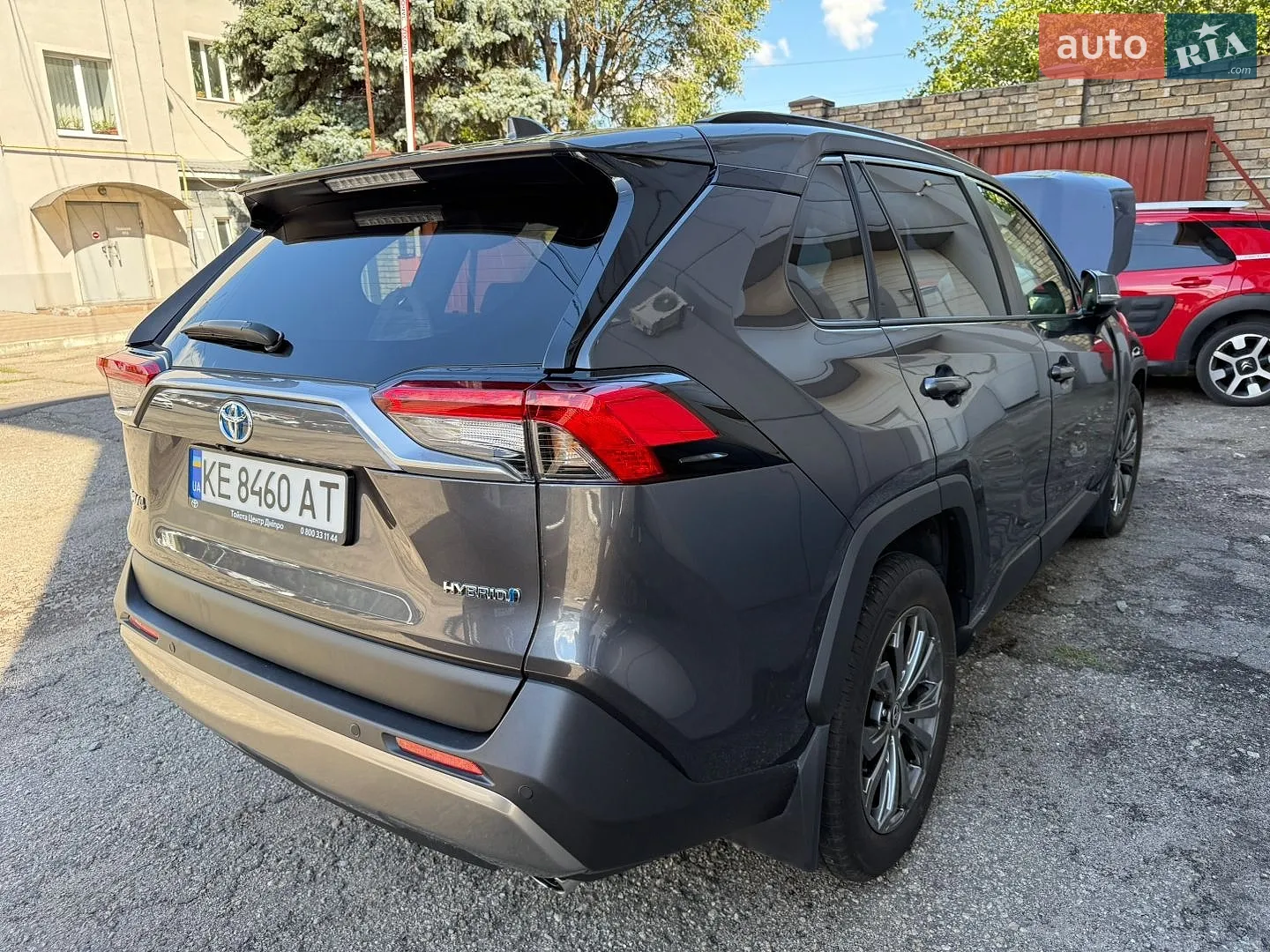 Toyota RAV4, 2024