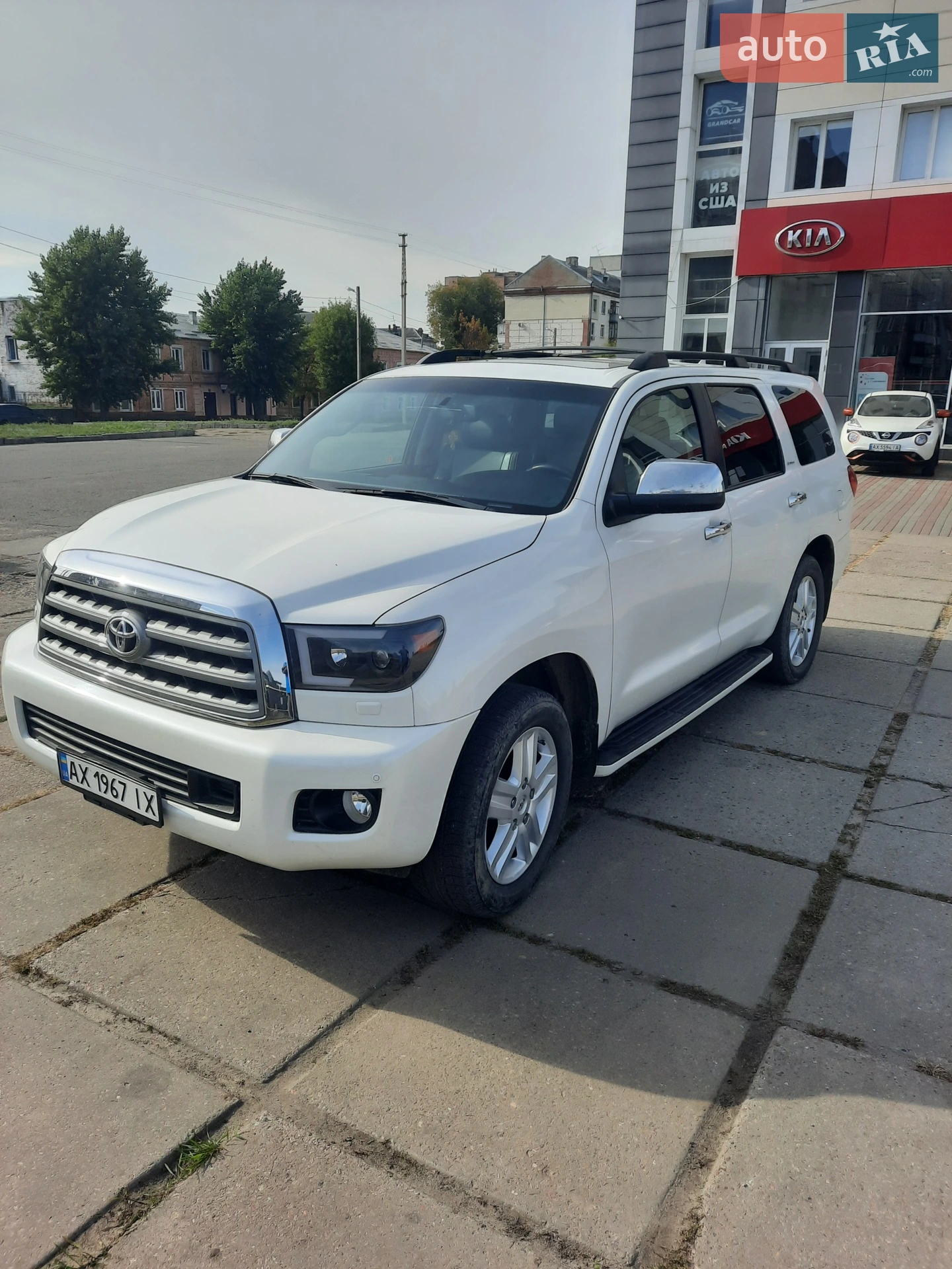 Toyota Sequoia, 2010
