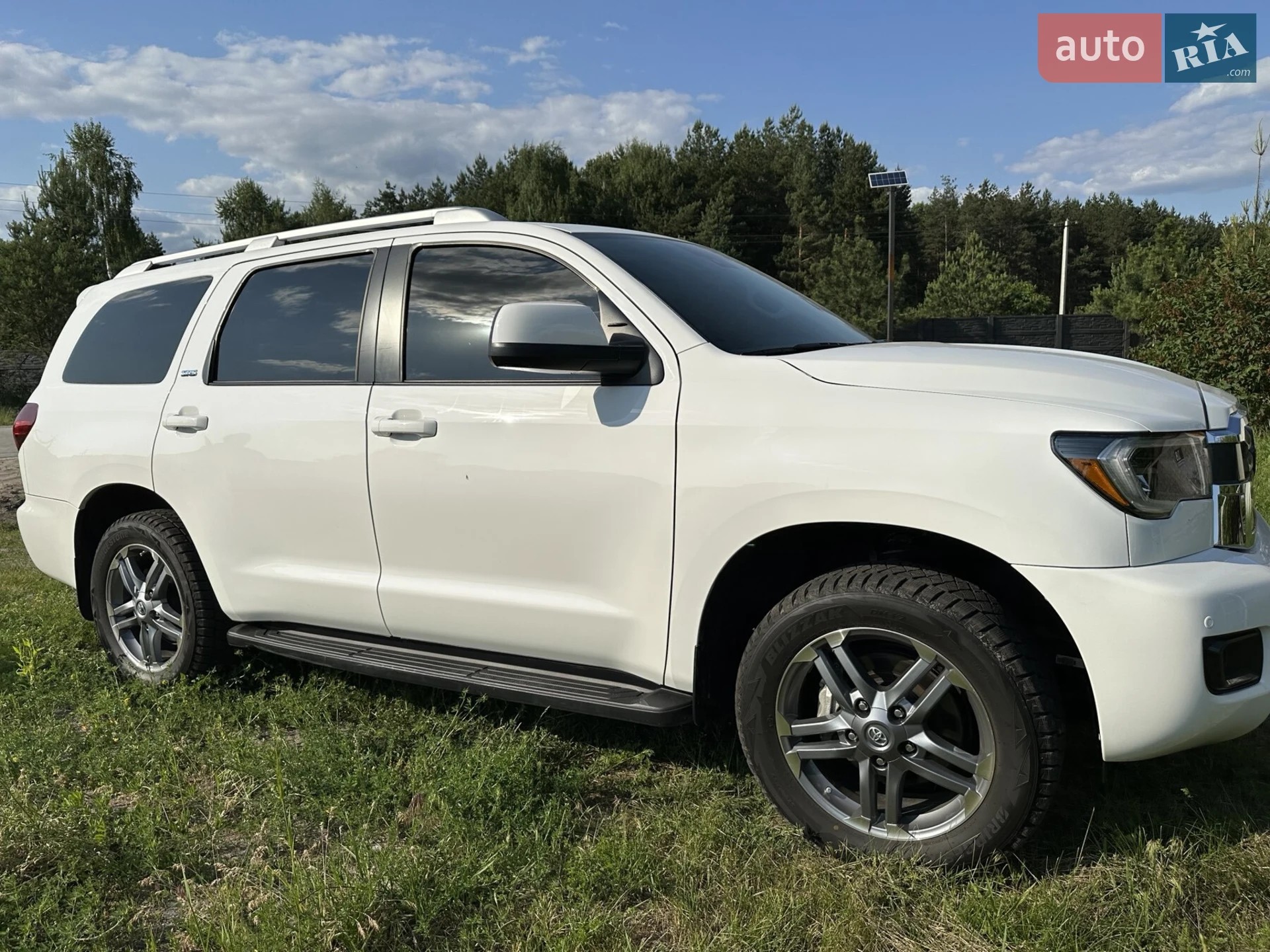 Toyota Sequoia, 2019