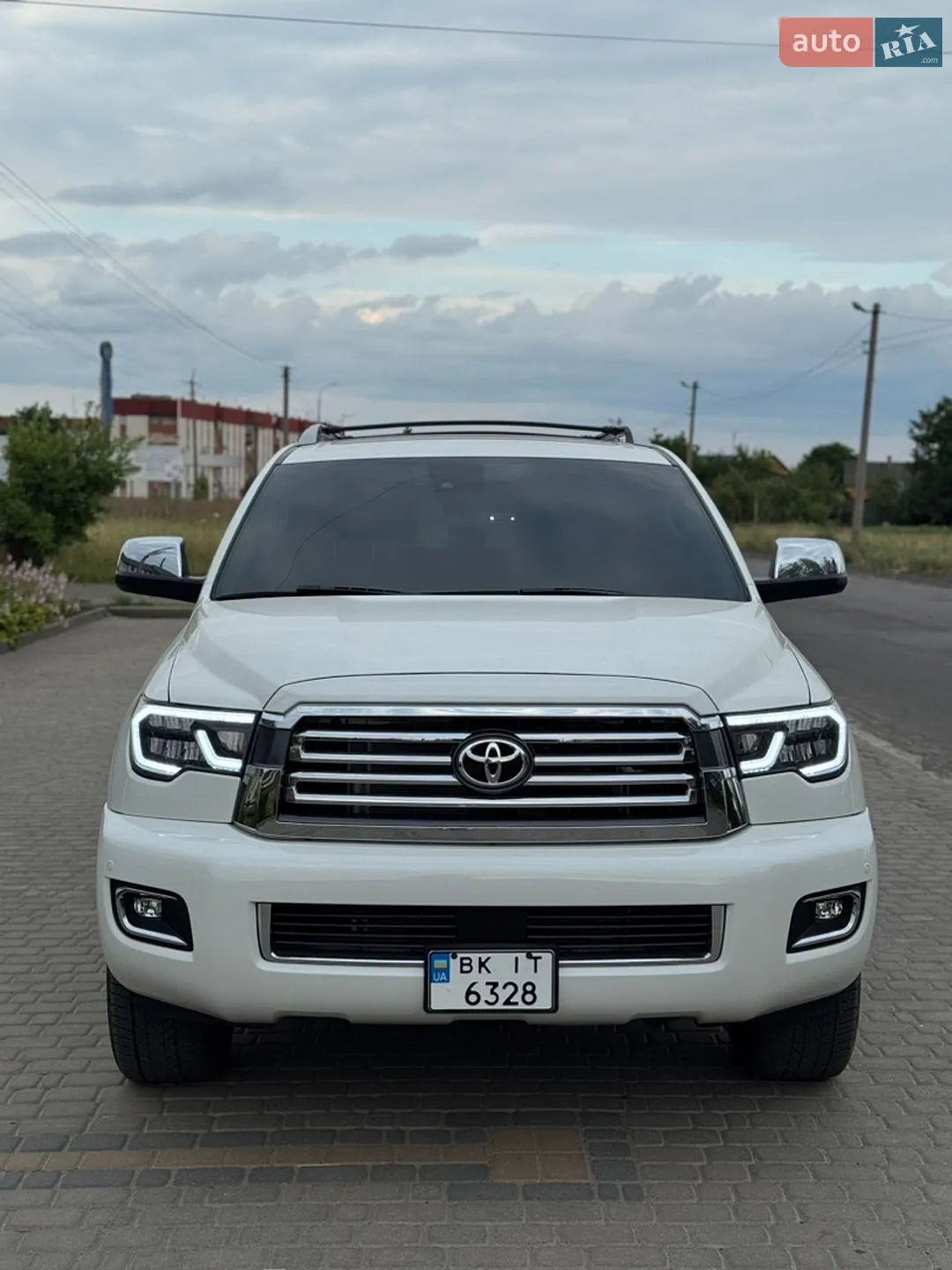 Toyota Sequoia, 2018