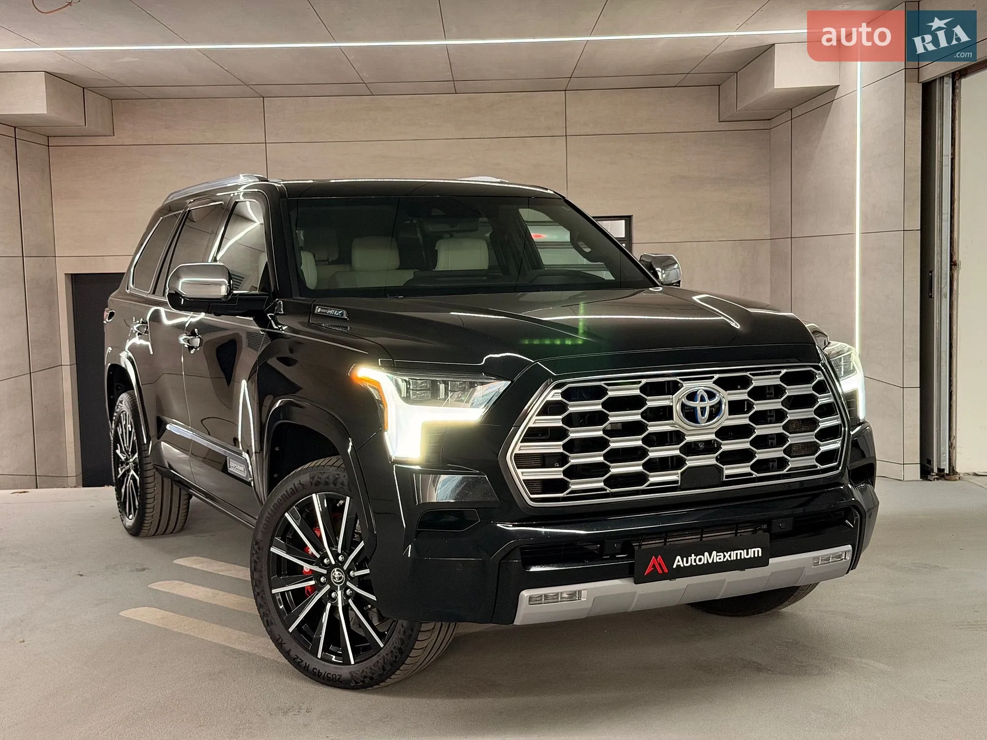 Toyota Sequoia, 2023