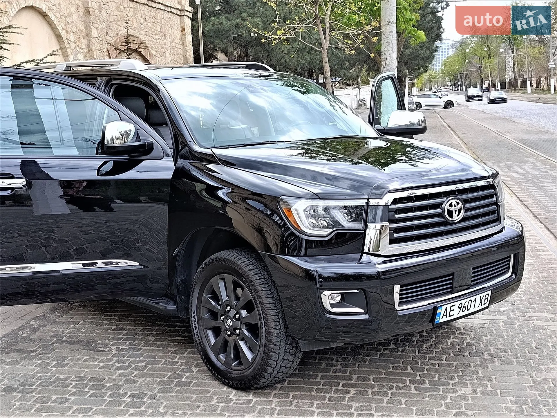 Toyota Sequoia, 2018