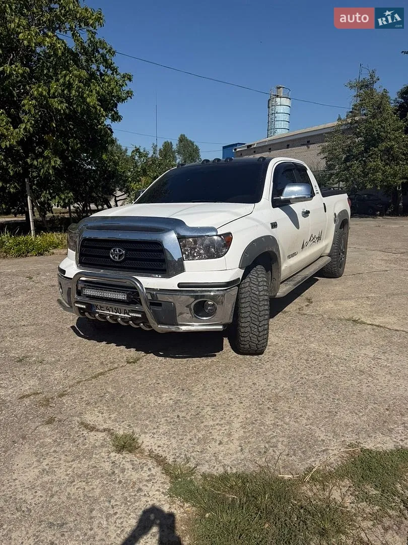 Toyota Tundra, 2008