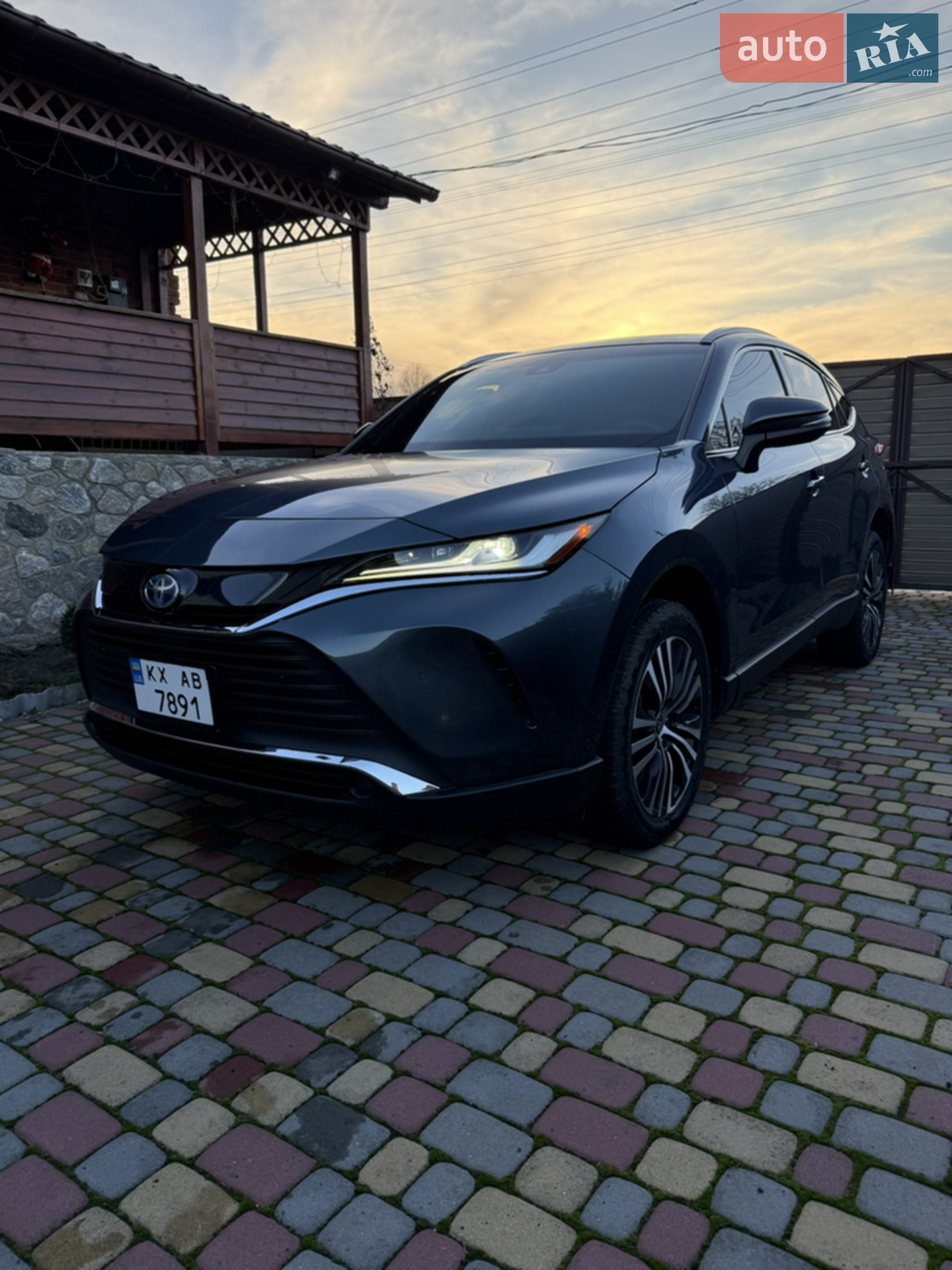 Toyota Venza, 2022