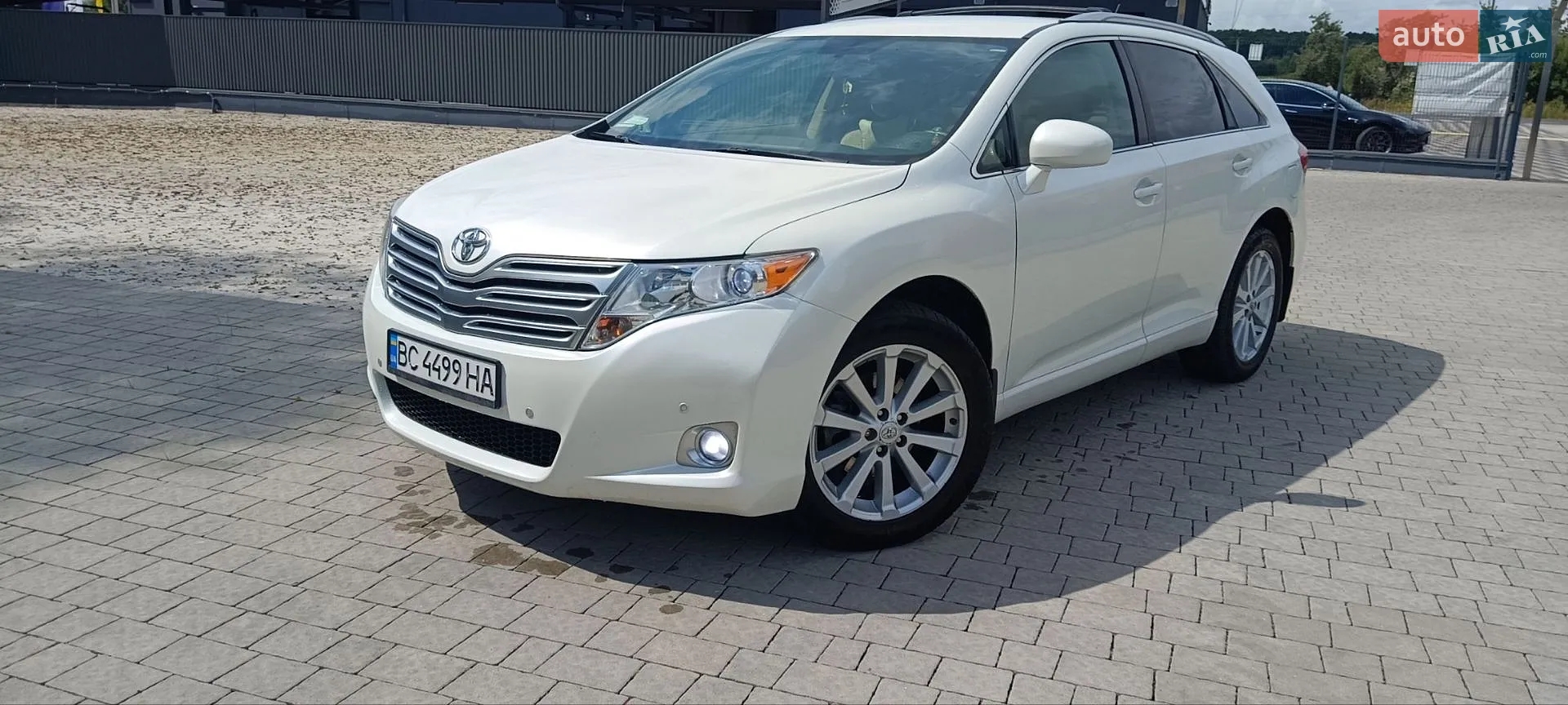 Toyota Venza, 2010