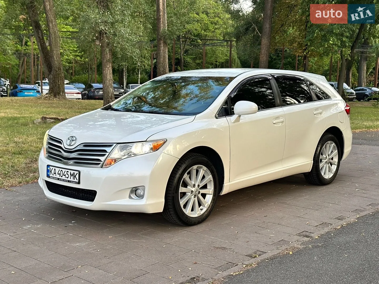 Toyota Venza, 2011