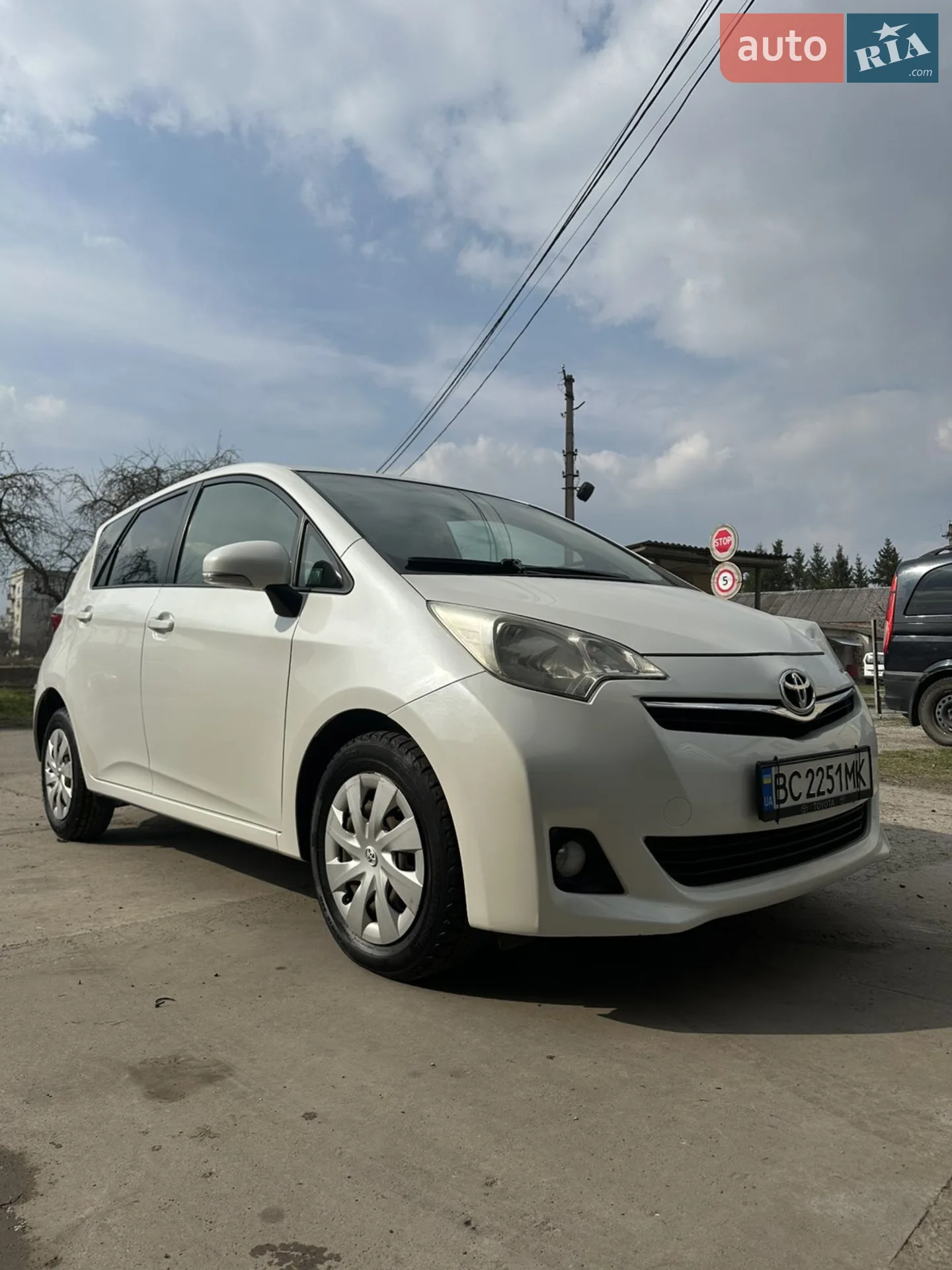 Toyota Verso, 2011