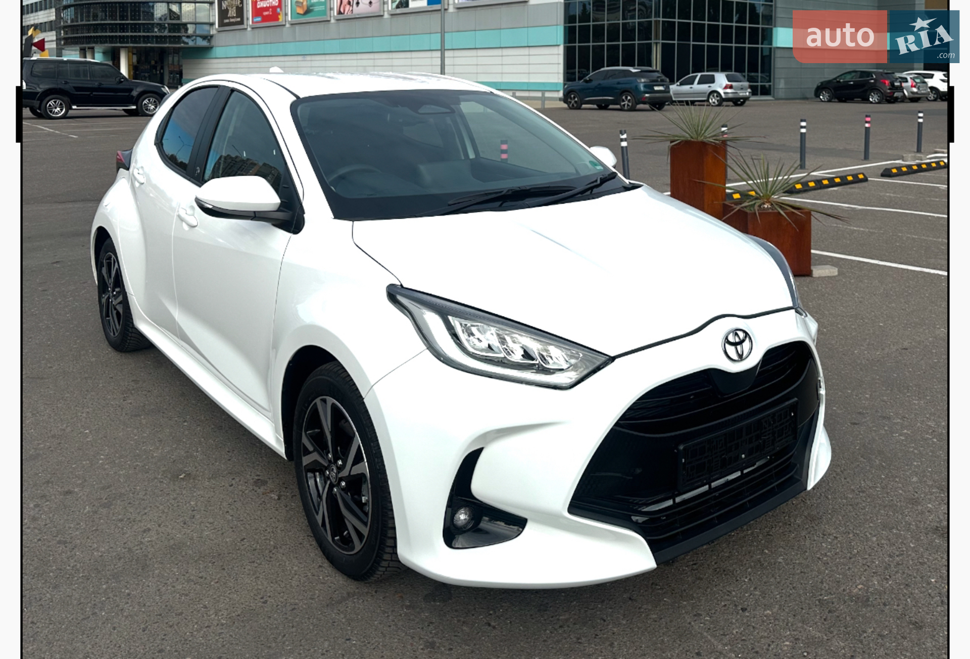 Toyota Yaris, 2024