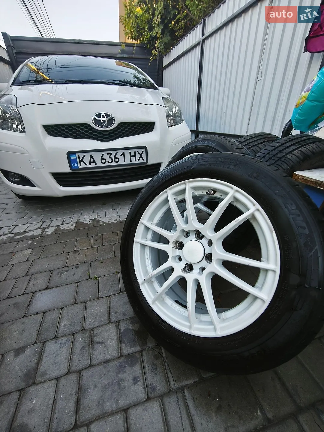 Toyota Yaris, 2011