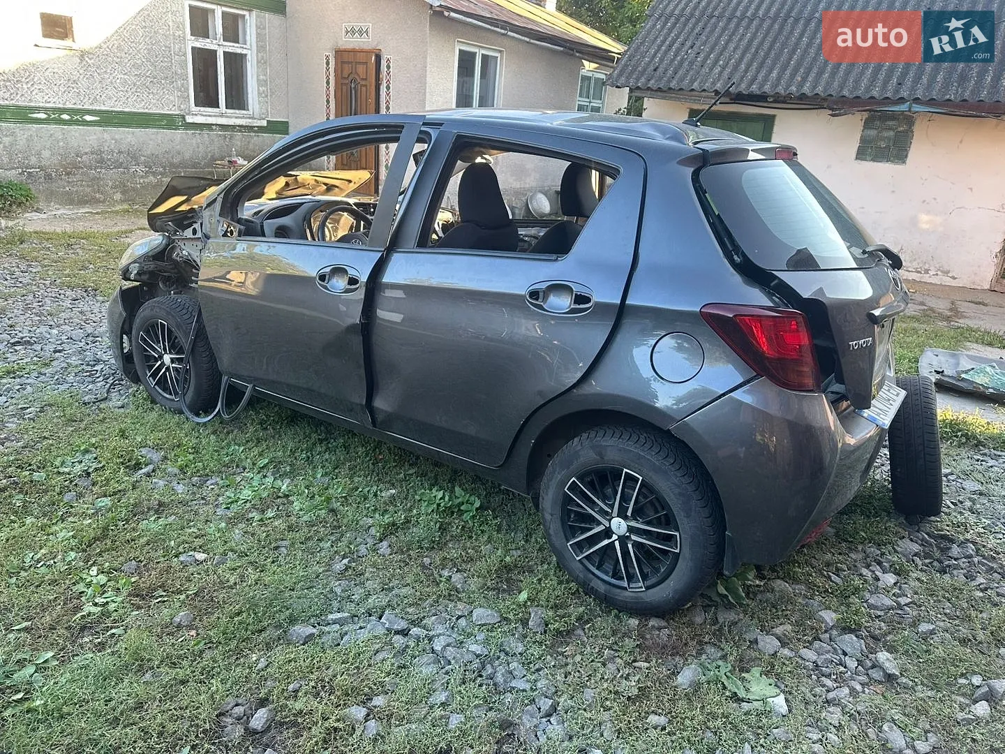 Toyota Yaris, 2016