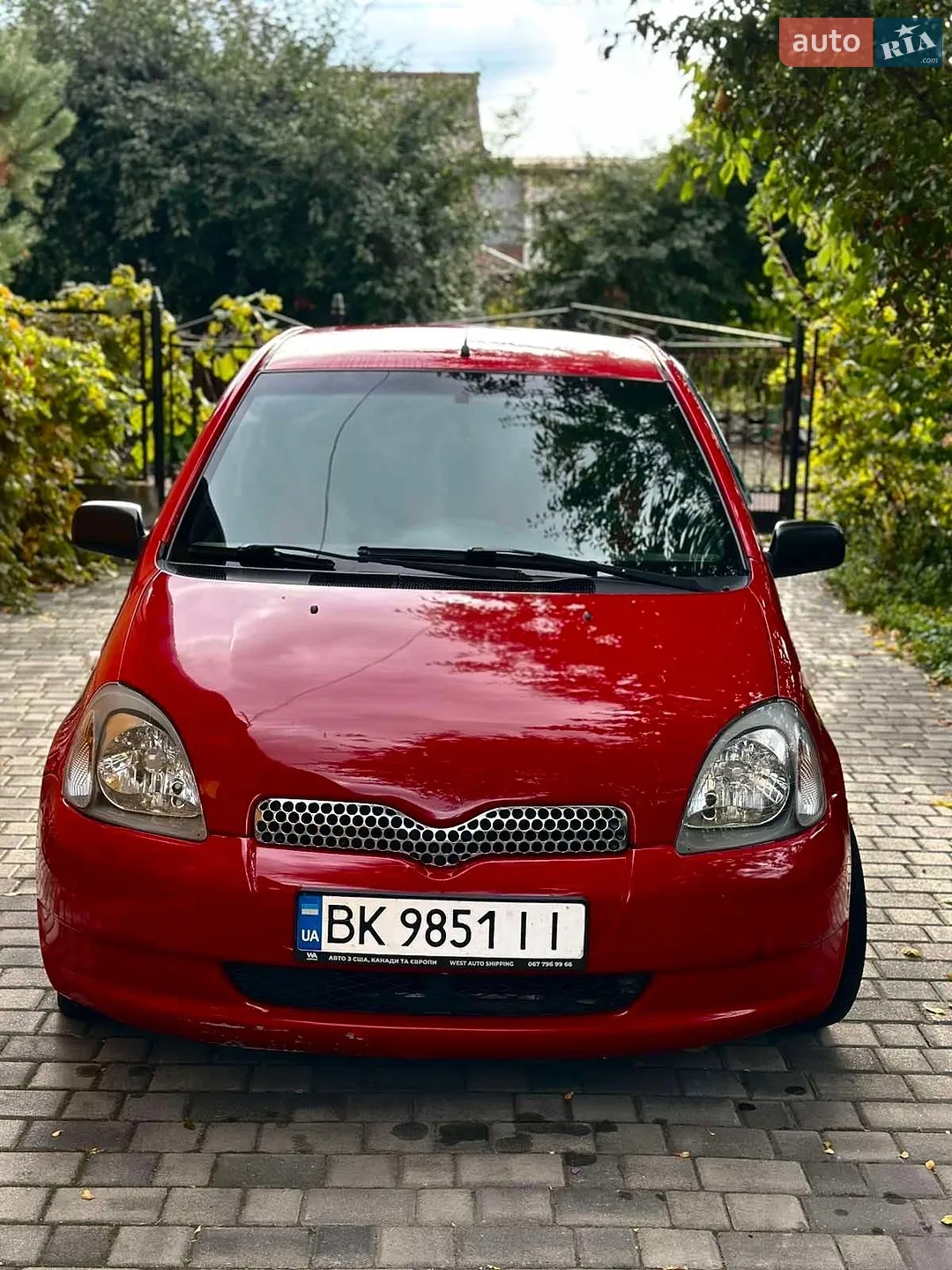 Toyota Yaris, 2001