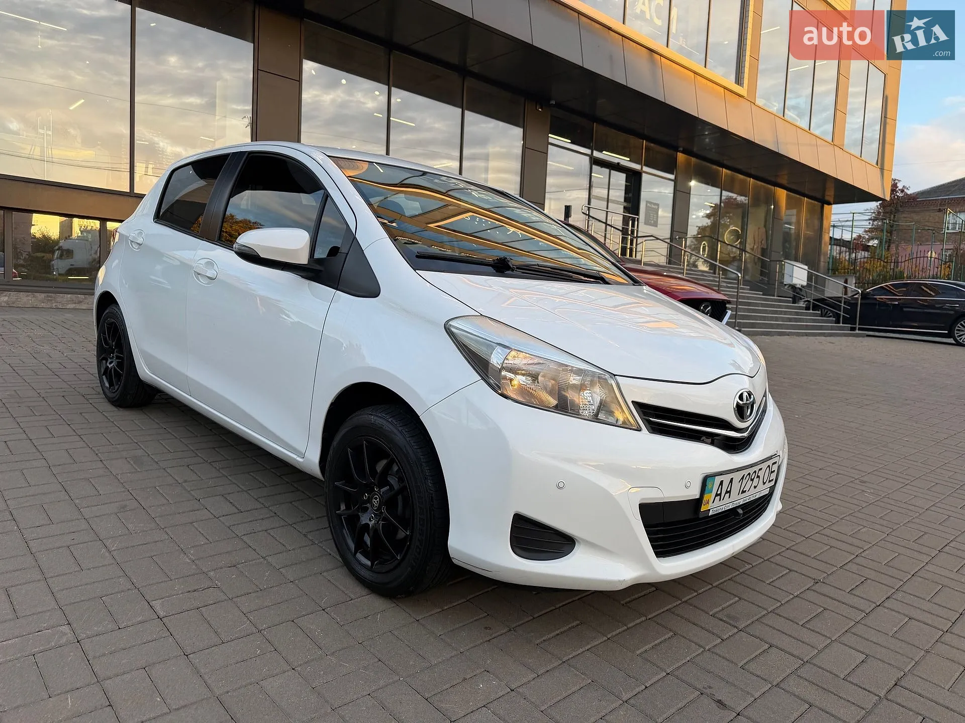 Toyota Yaris, 2014