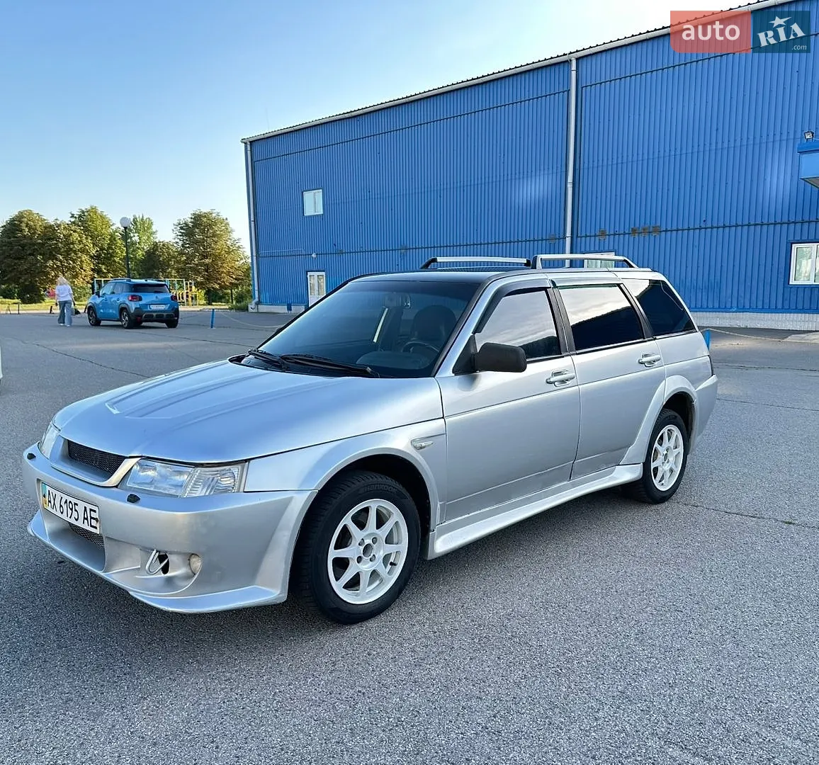 ВАЗ / Lada 2111, 2005