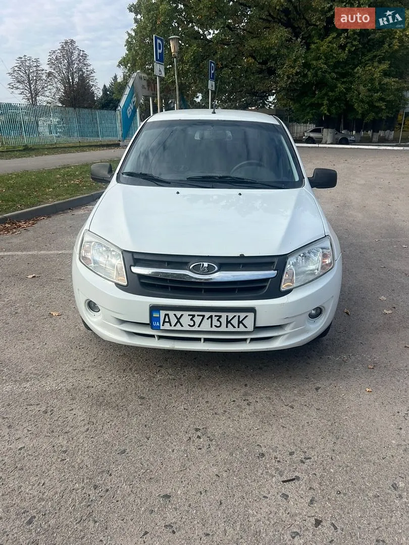 ВАЗ / Lada 2190 Granta, 2013
