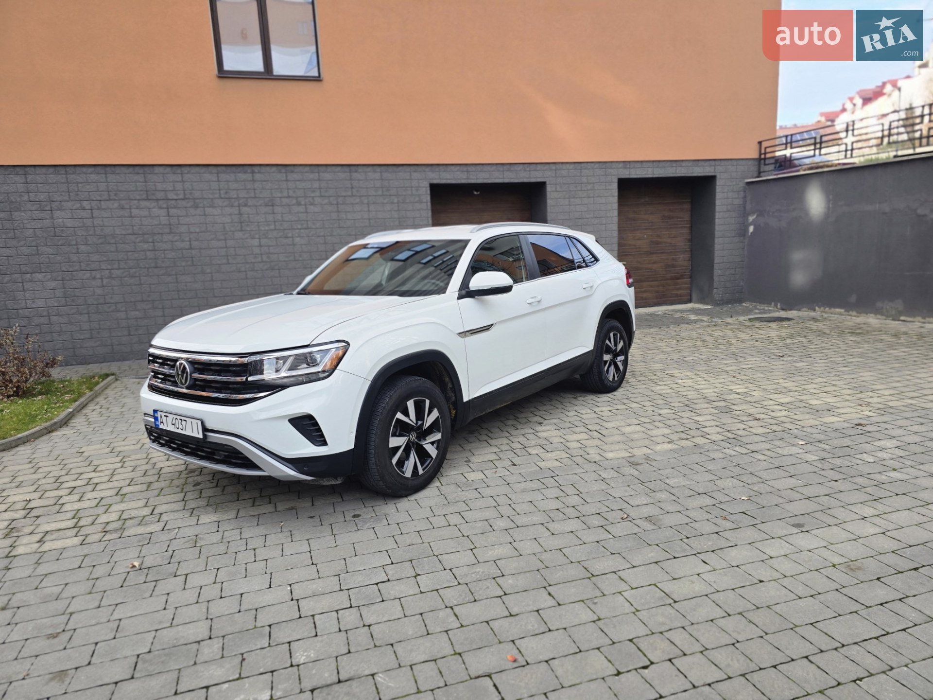 Volkswagen Atlas Cross Sport, 2020
