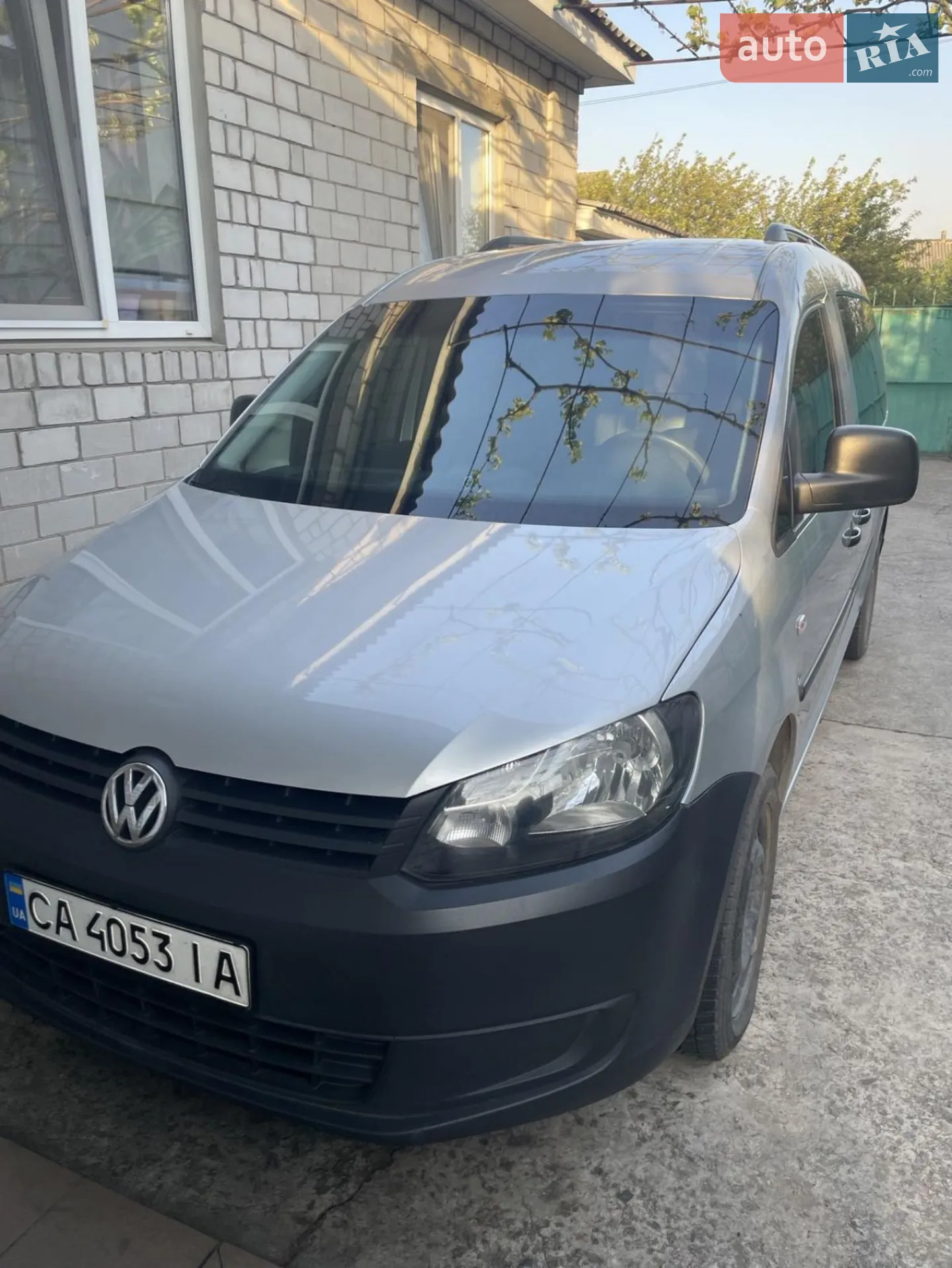 Volkswagen Caddy, 2011