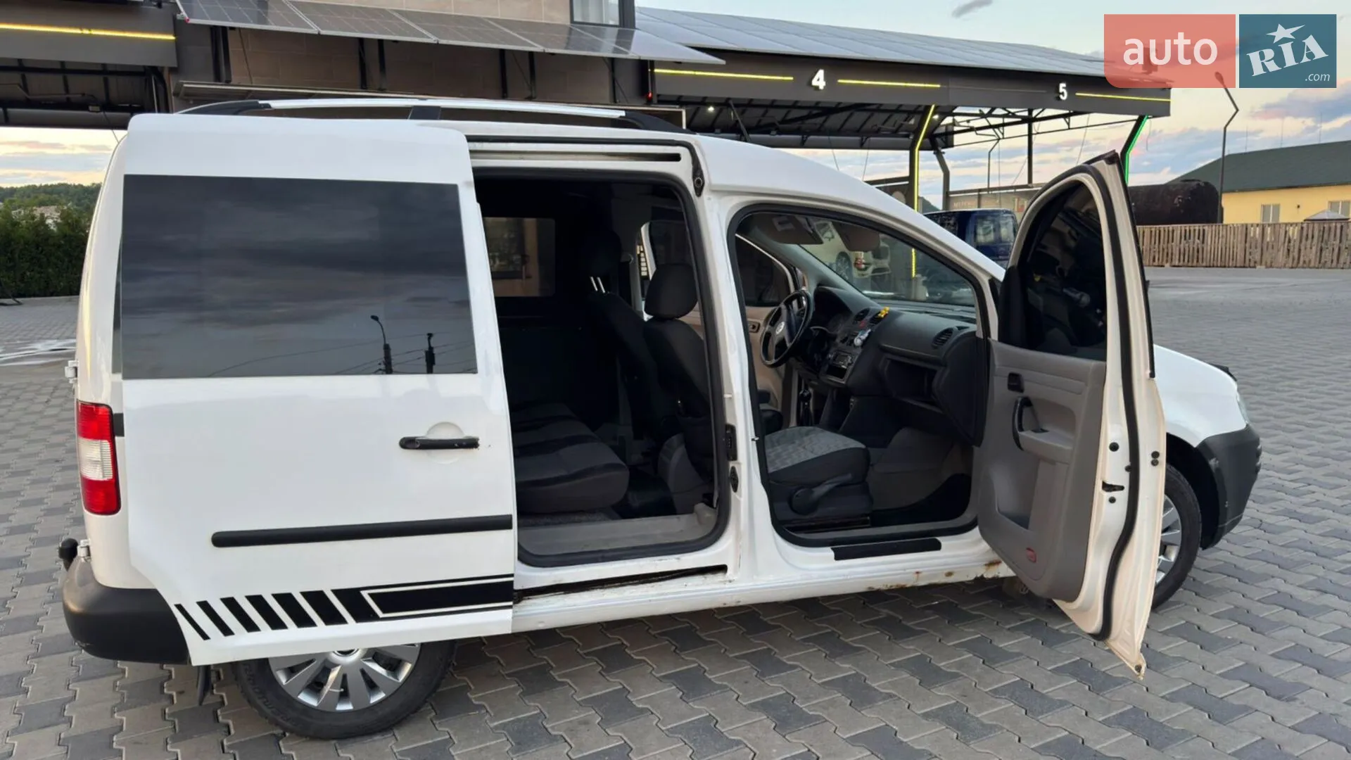 Volkswagen Caddy 2005 — 1