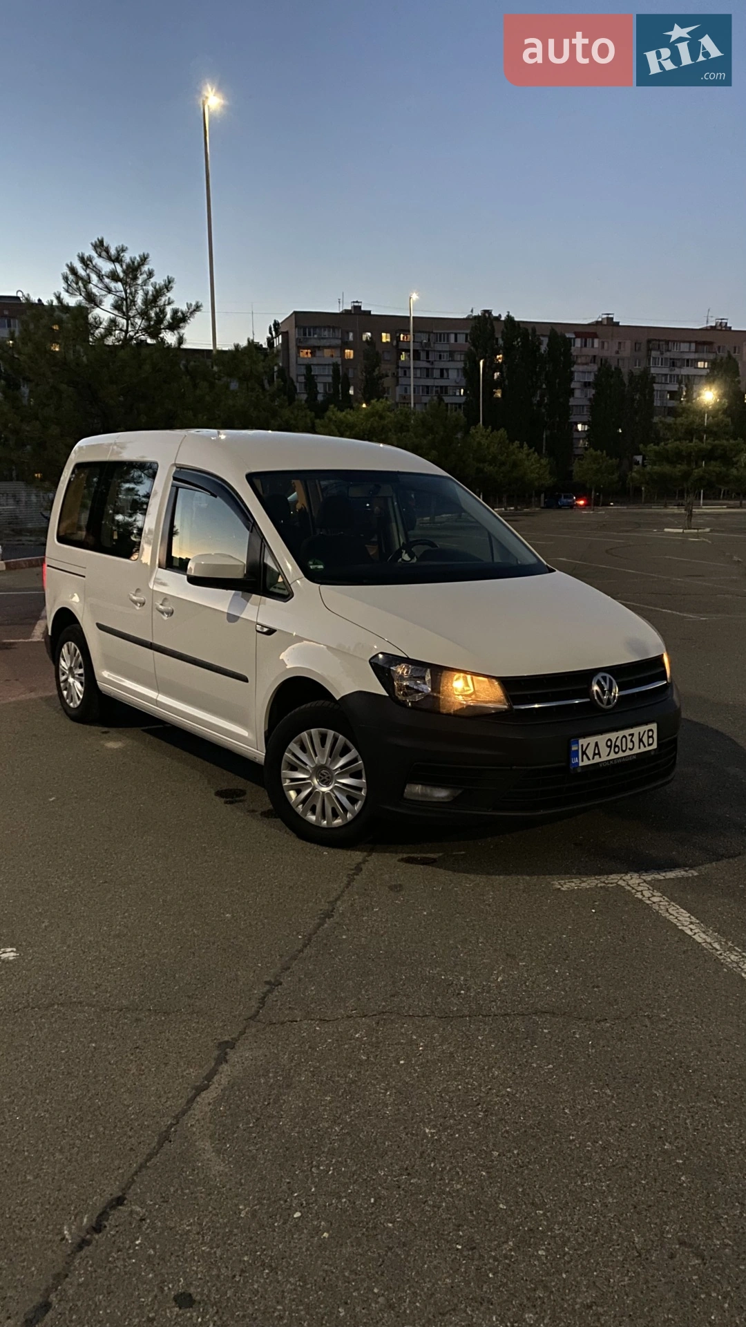 Volkswagen Caddy, 2015