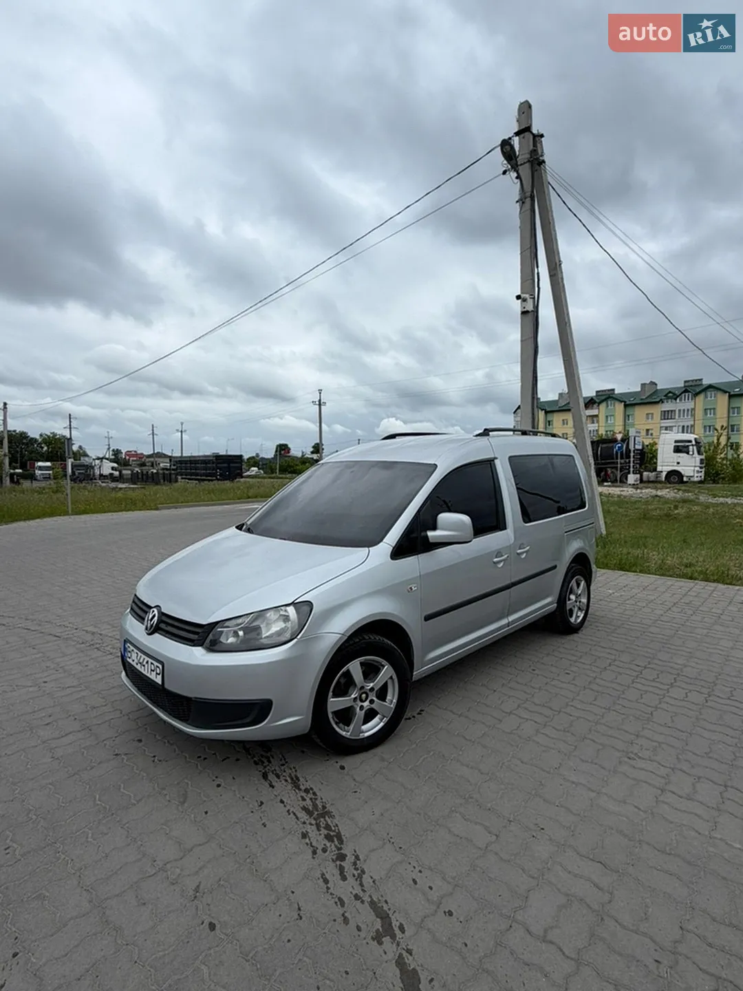 Volkswagen Caddy, 2011