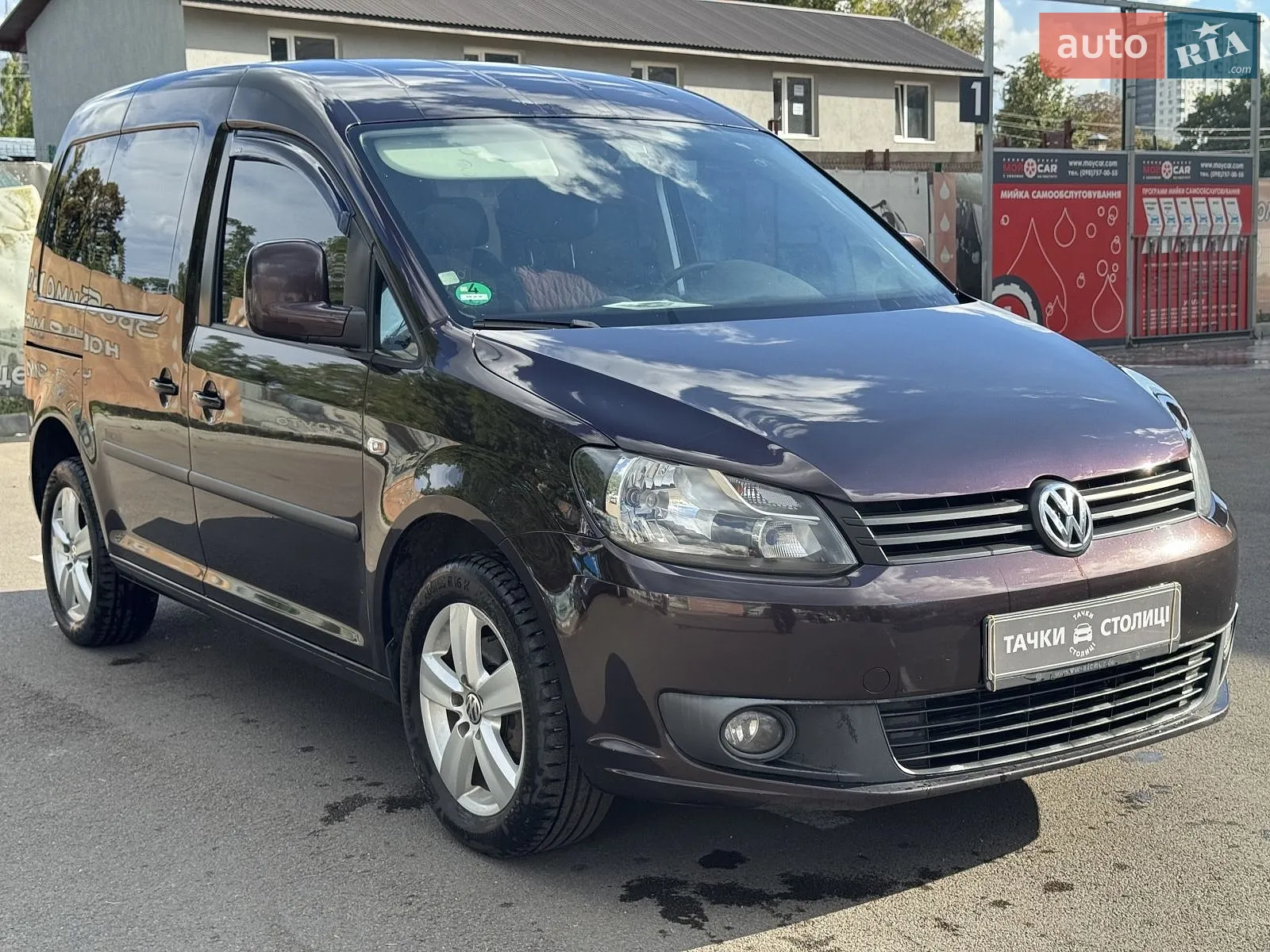 Volkswagen Caddy, 2011
