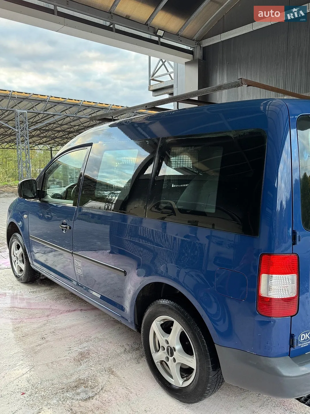 Volkswagen Caddy, 2004