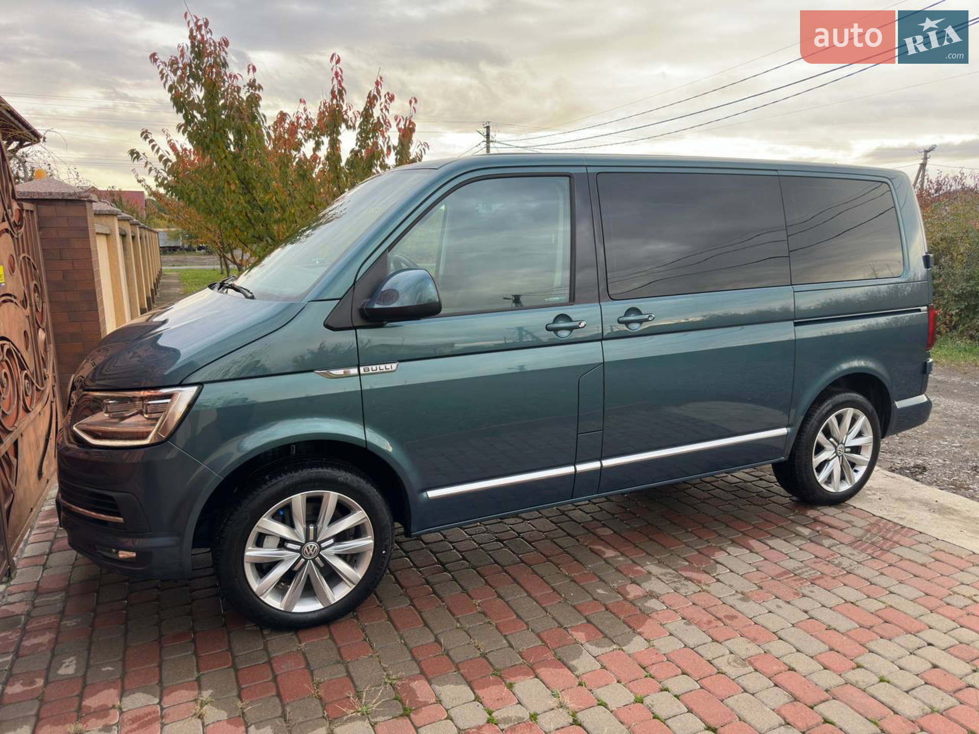 Volkswagen Caravelle, 2017