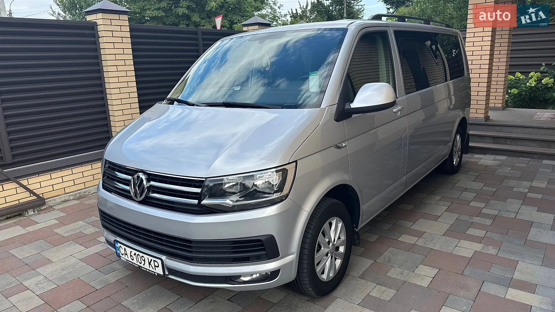 Volkswagen Caravelle, 2016