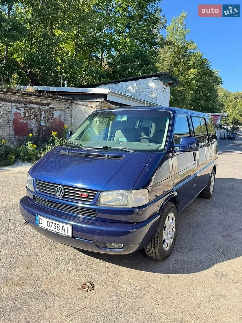 Volkswagen Caravelle, 2003