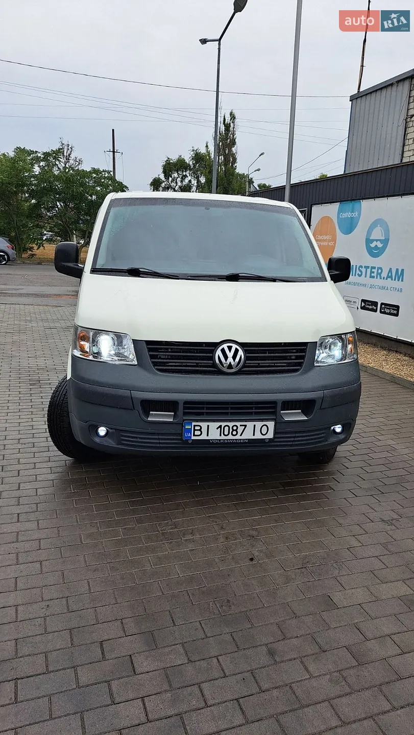 Volkswagen Caravelle, 2008