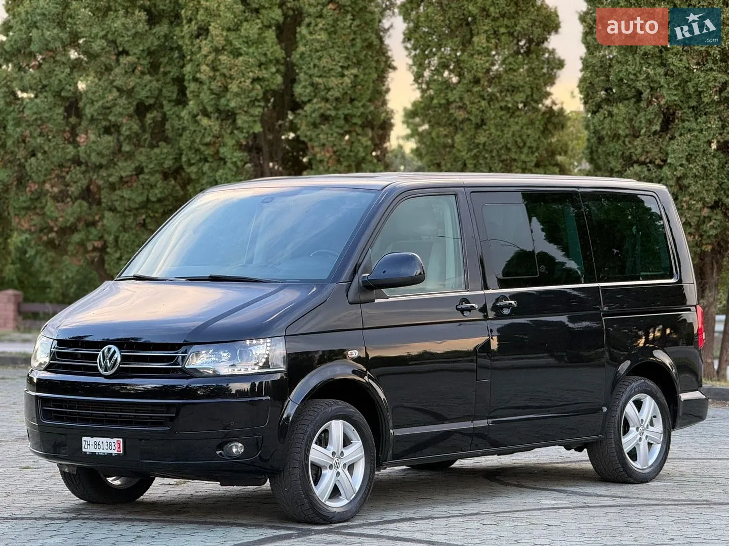 Volkswagen Caravelle, 2014