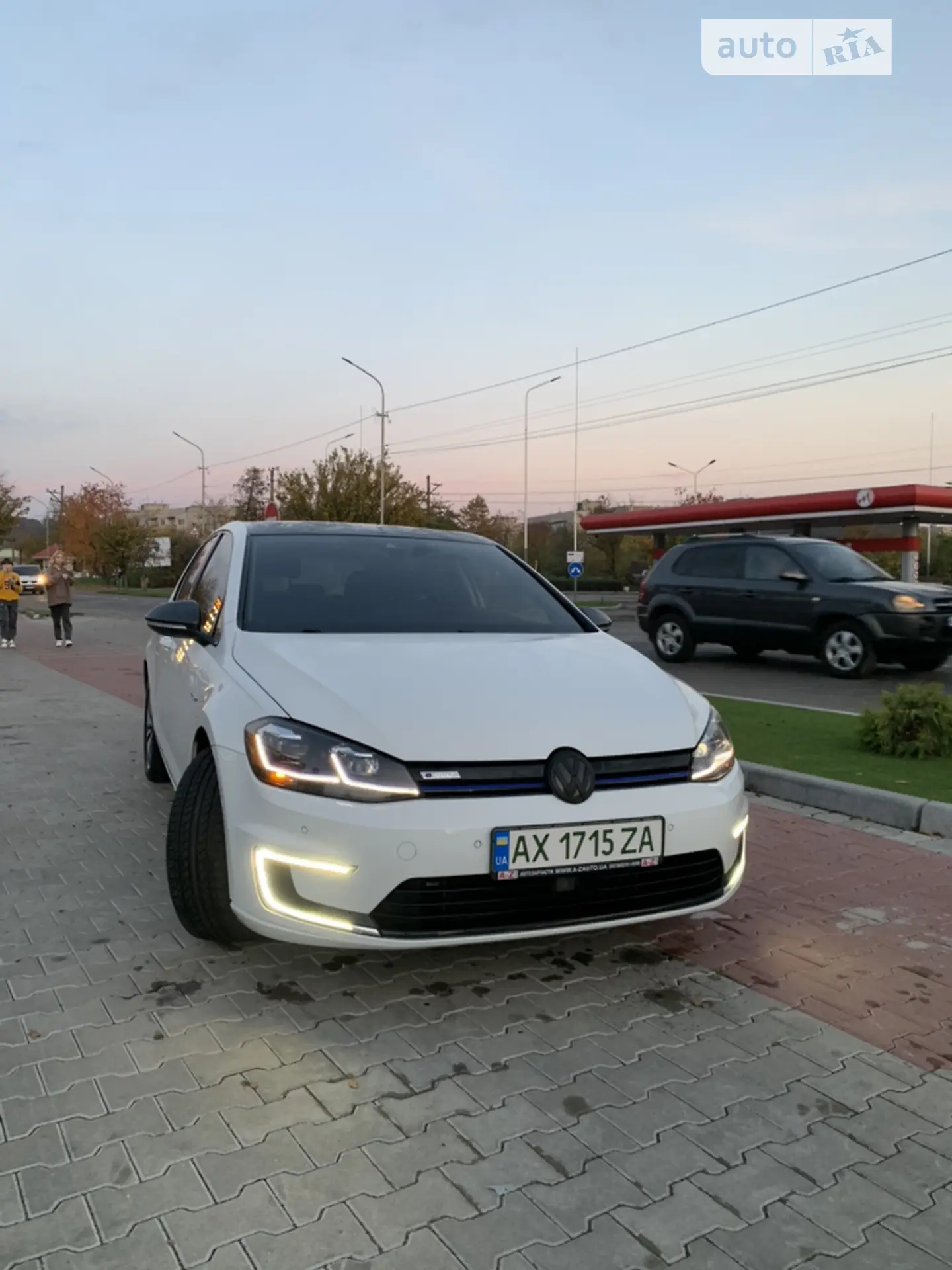 Volkswagen e-Golf, 2017