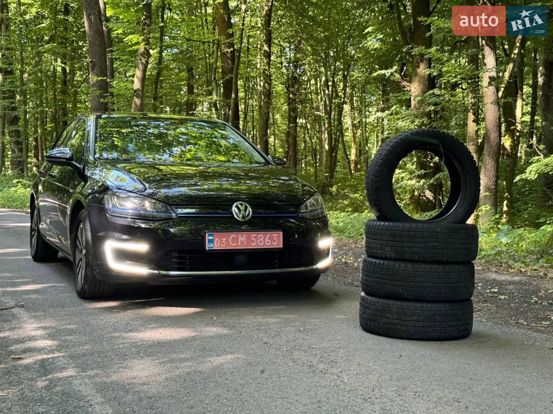 Volkswagen e-Golf, 2015