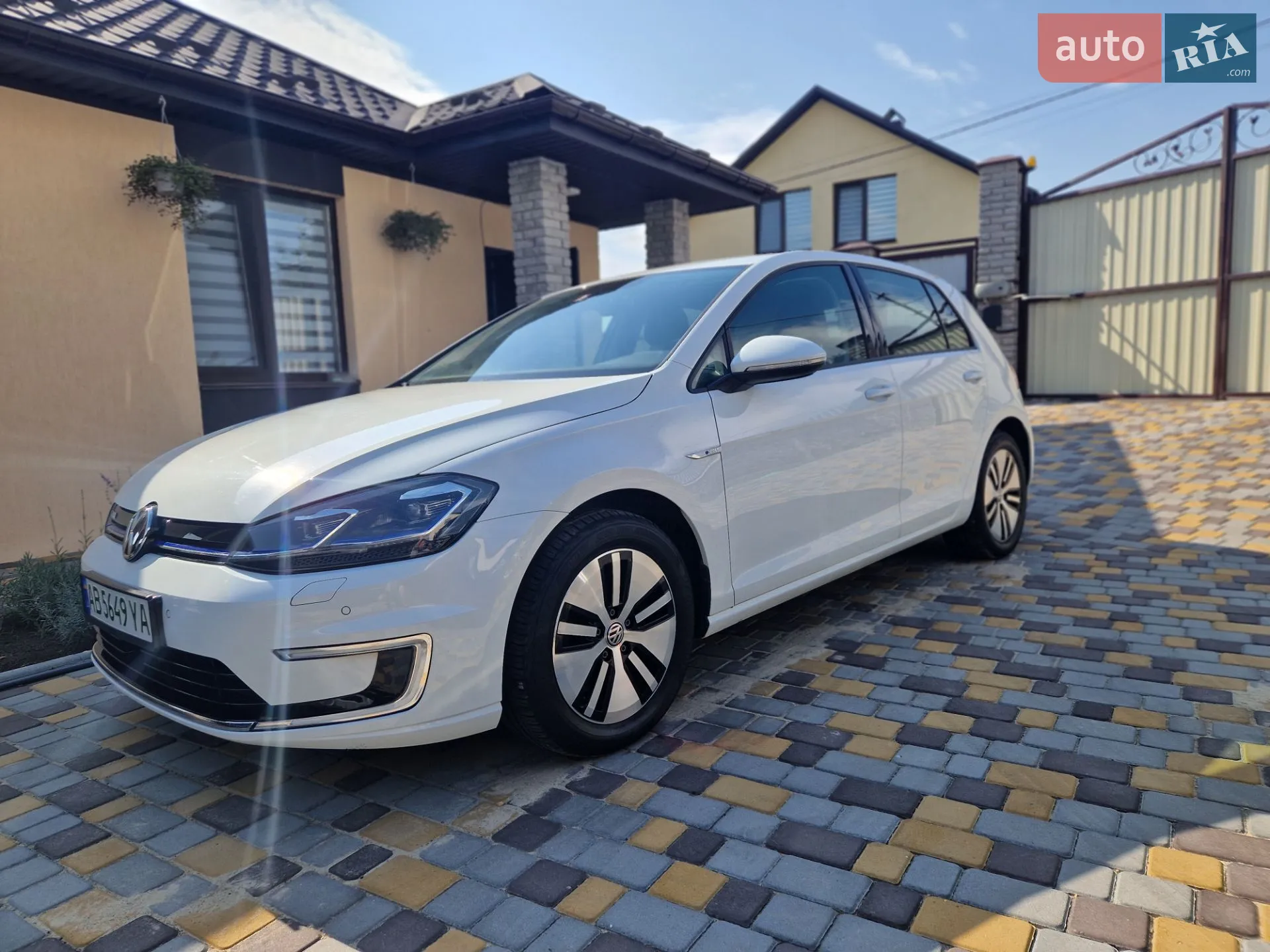 Volkswagen e-Golf, 2018
