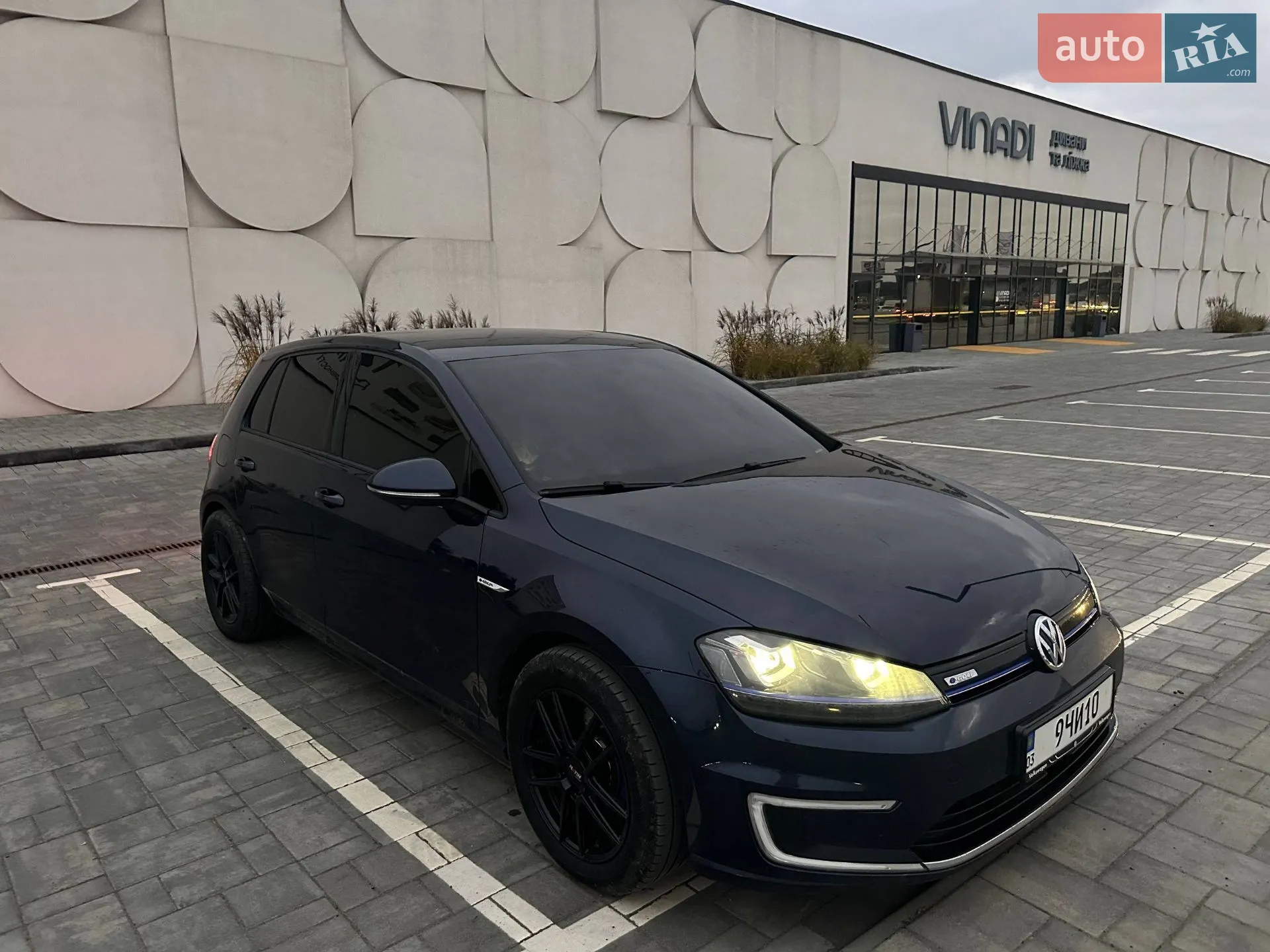 Volkswagen e-Golf, 2014