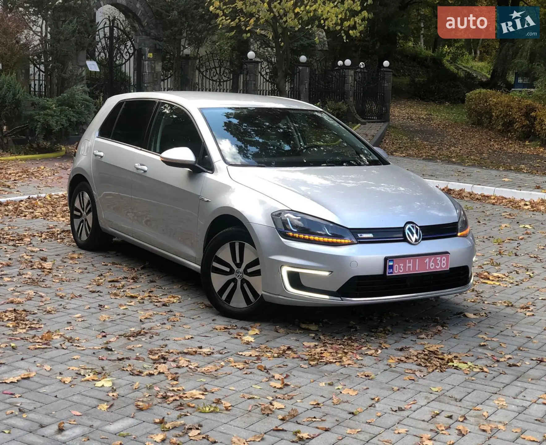 Volkswagen e-Golf, 2014