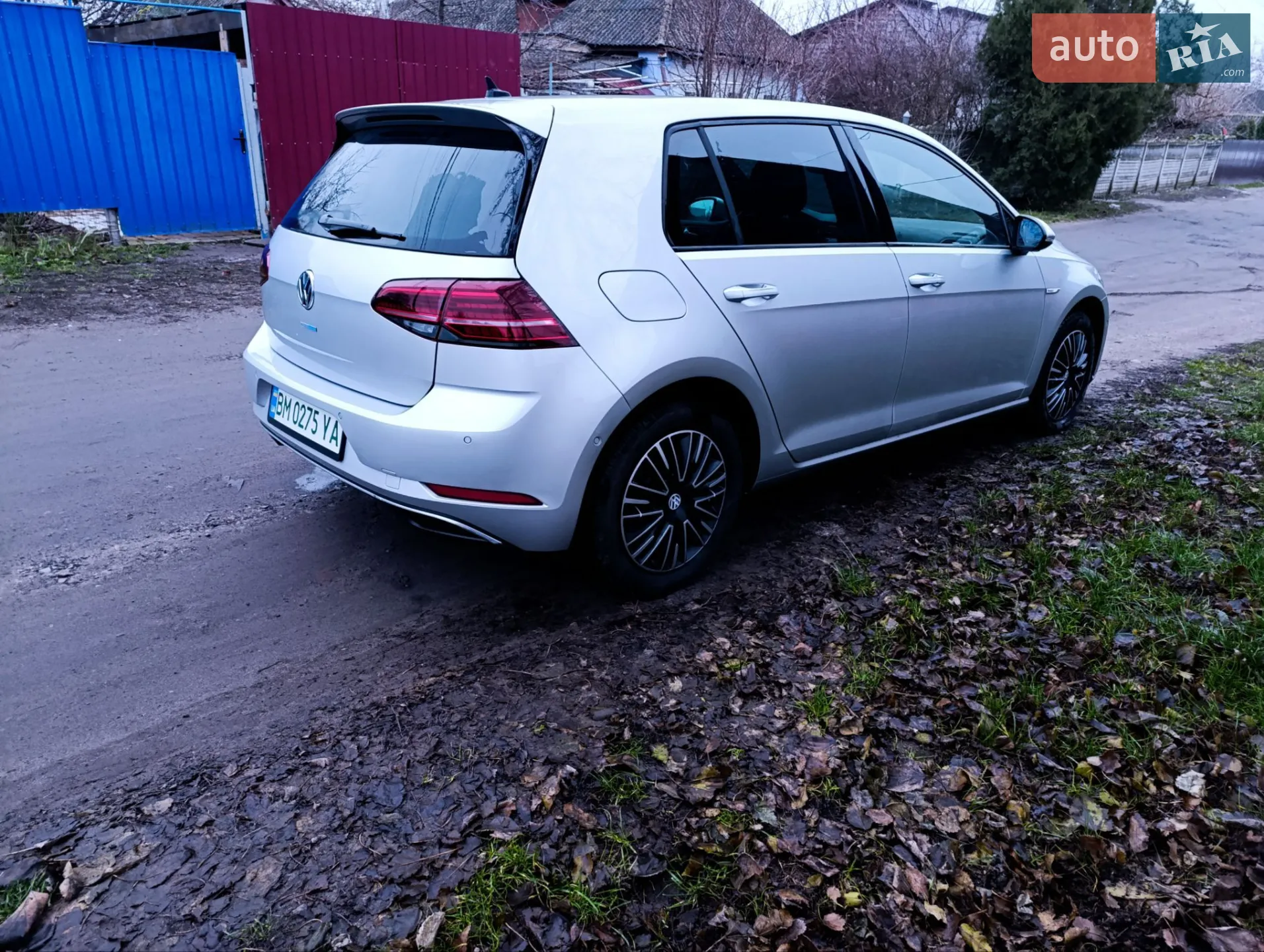 Volkswagen e-Golf, 2019