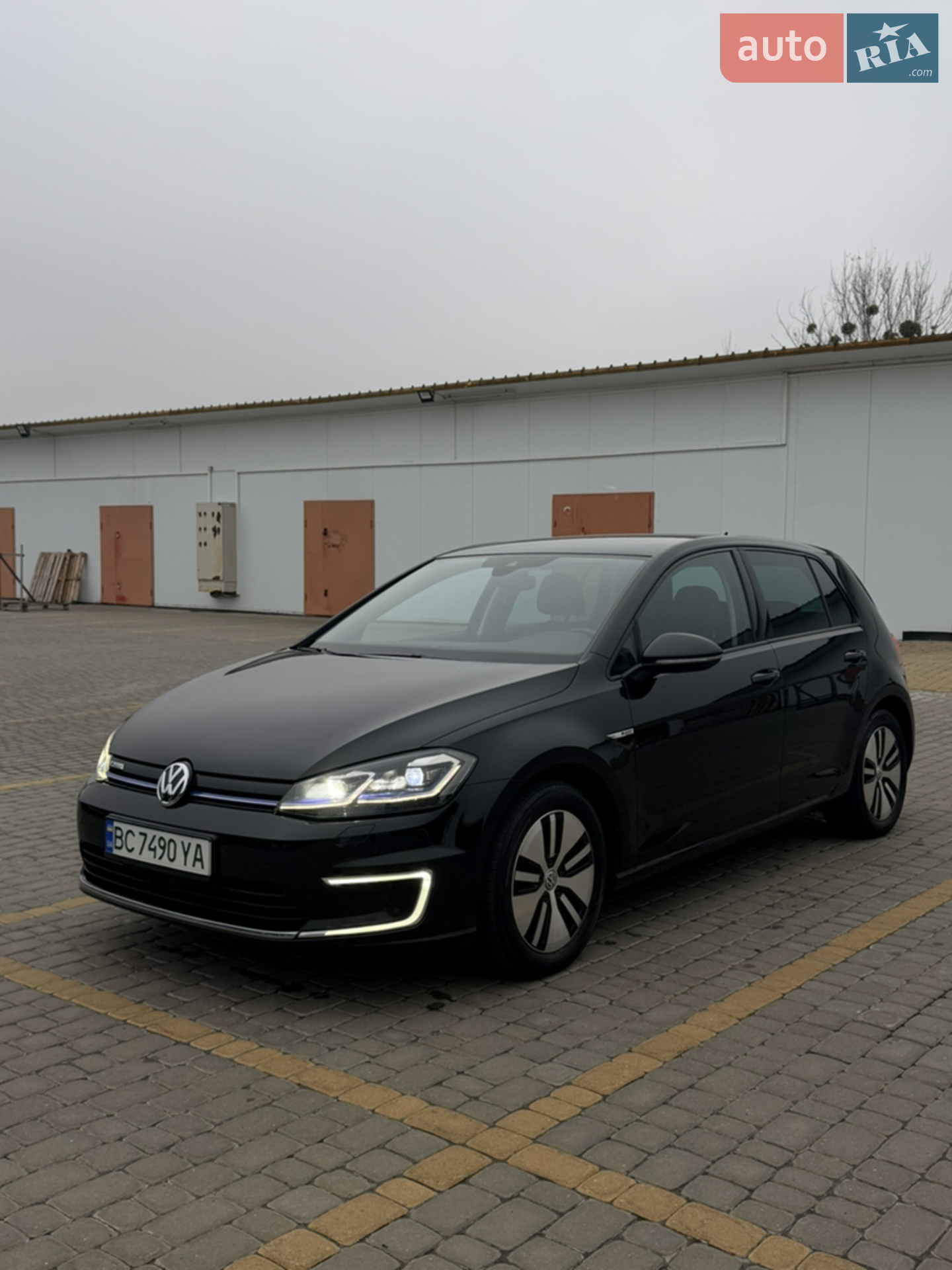 Volkswagen e-Golf, 2017