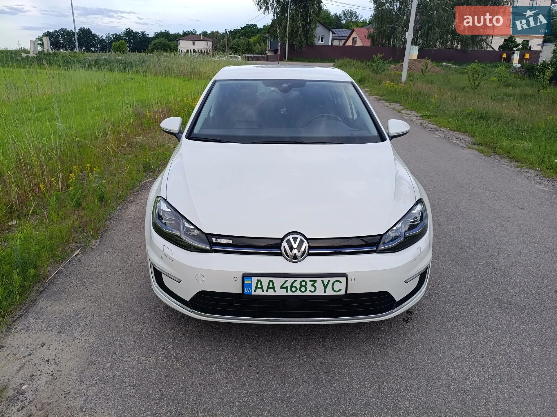 Volkswagen e-Golf, 2017