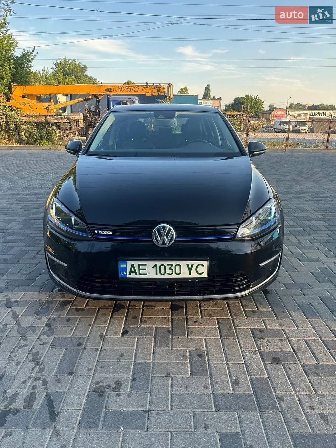 Volkswagen e-Golf, 2015