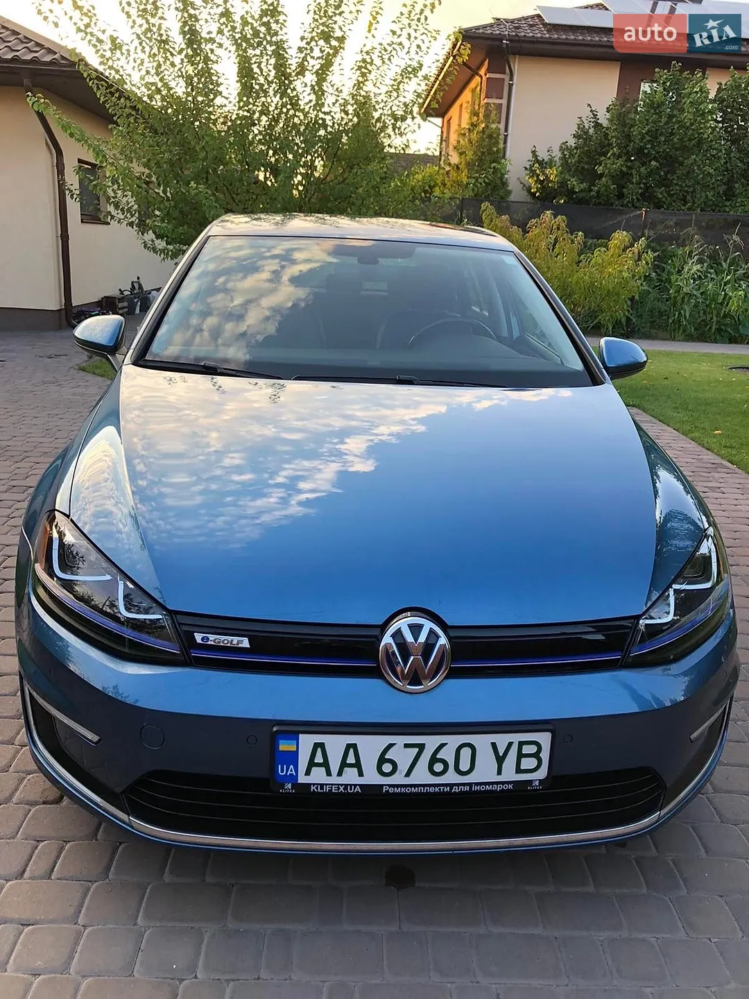Volkswagen e-Golf, 2016