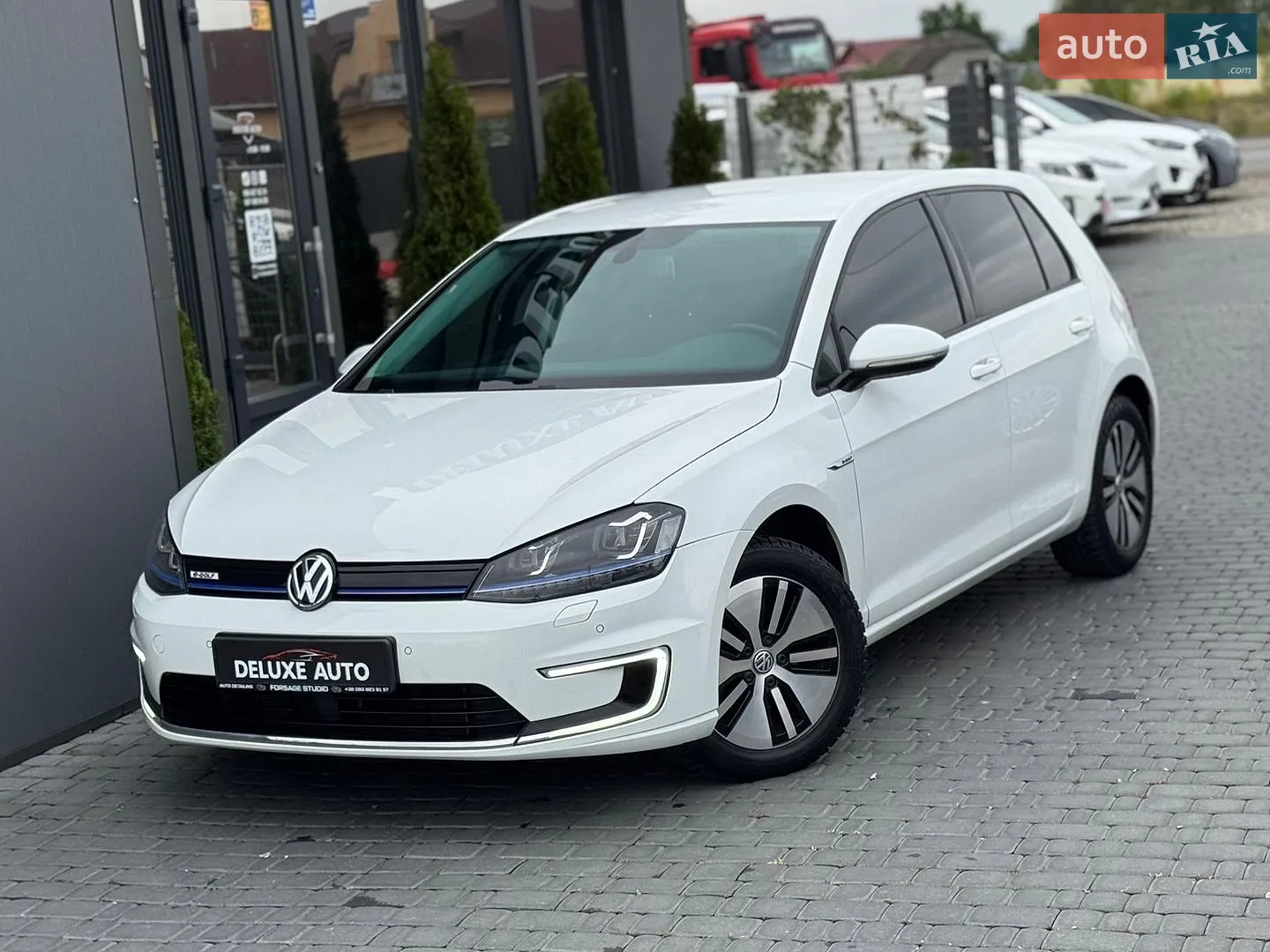 Volkswagen e-Golf, 2016