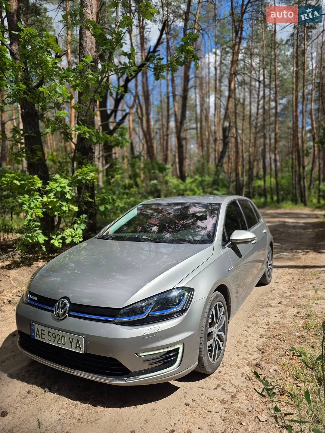 Volkswagen e-Golf, 2019