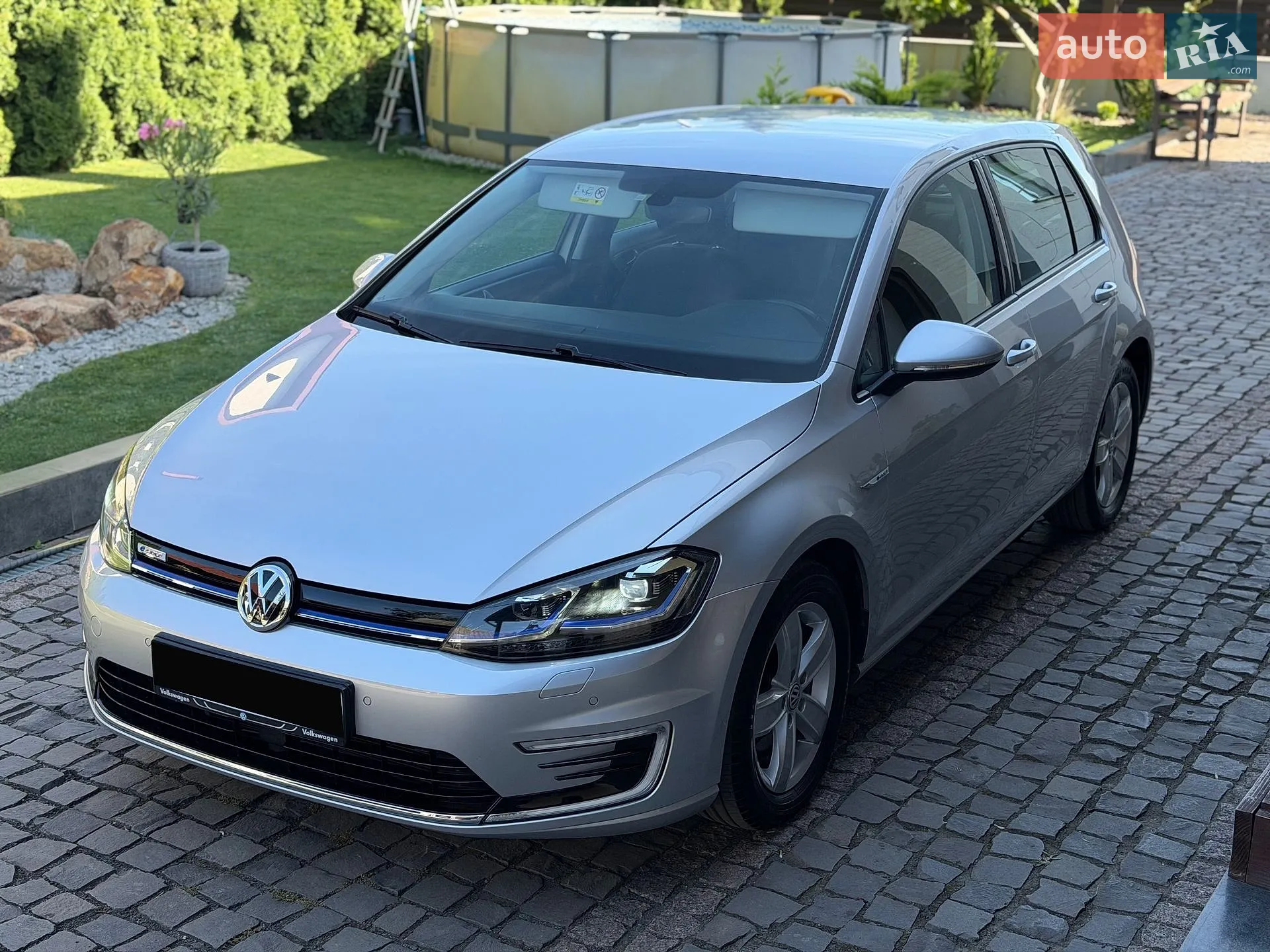 Volkswagen e-Golf, 2019