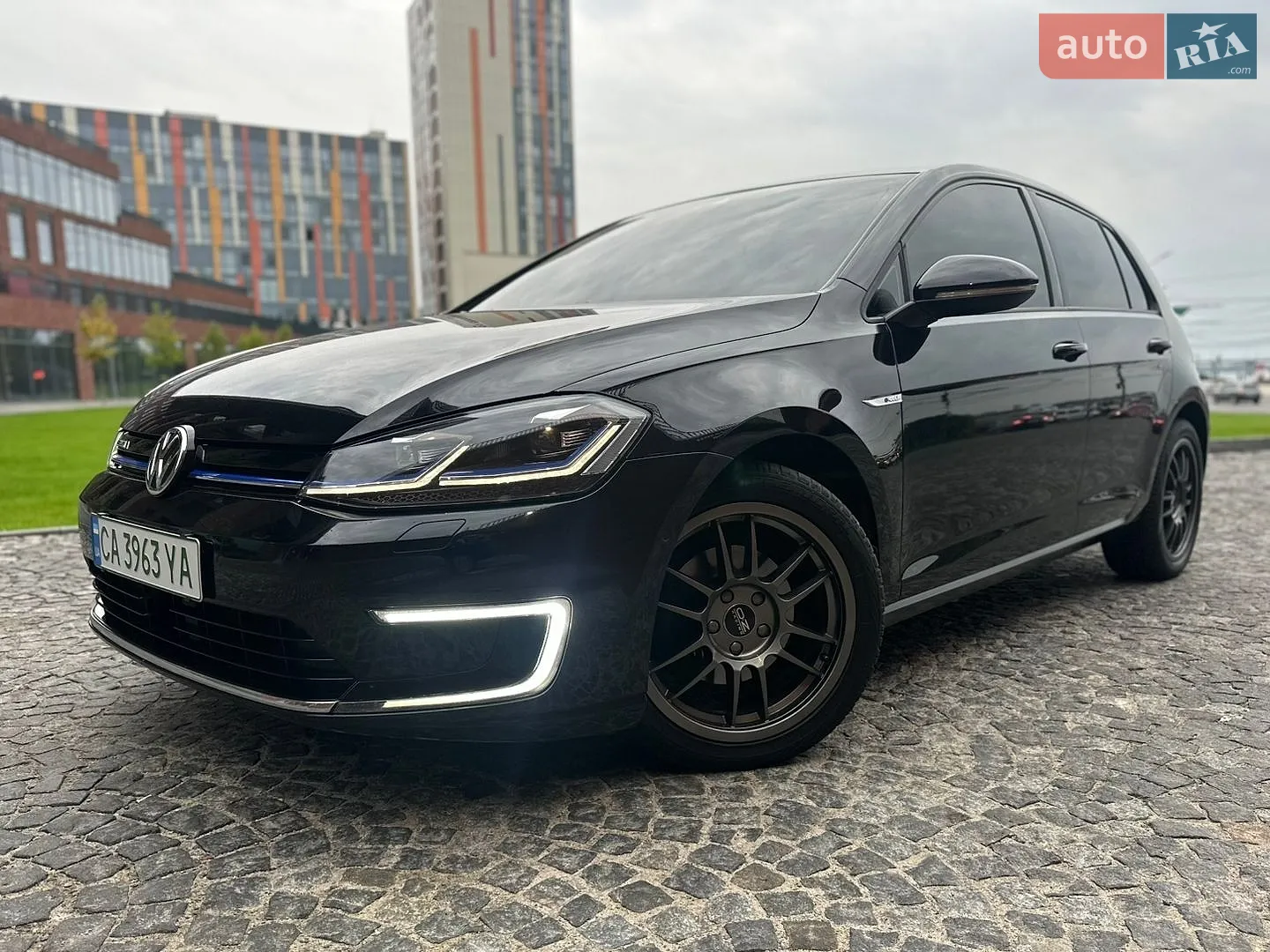 Volkswagen e-Golf, 2017