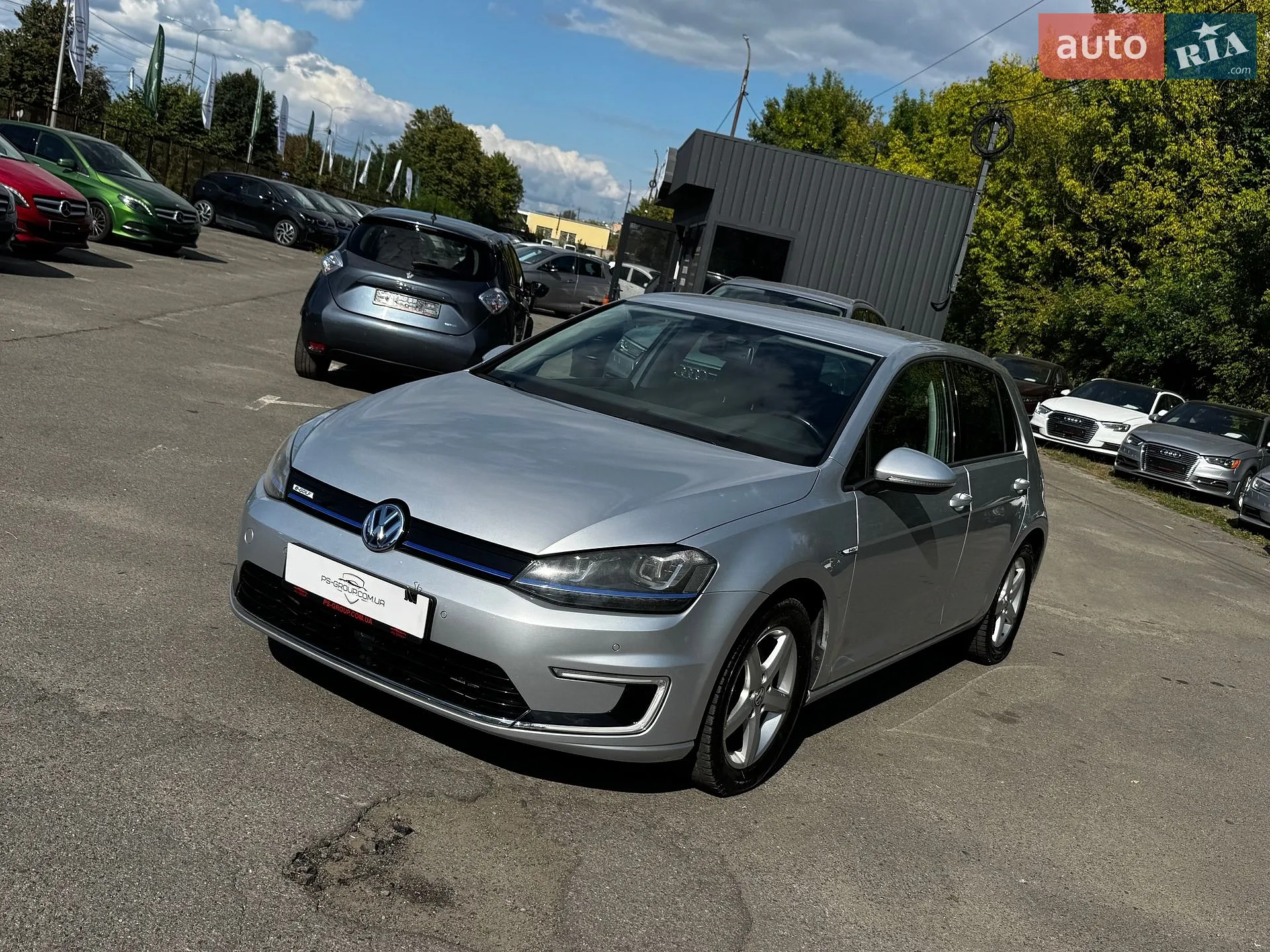 Volkswagen e-Golf, 2016