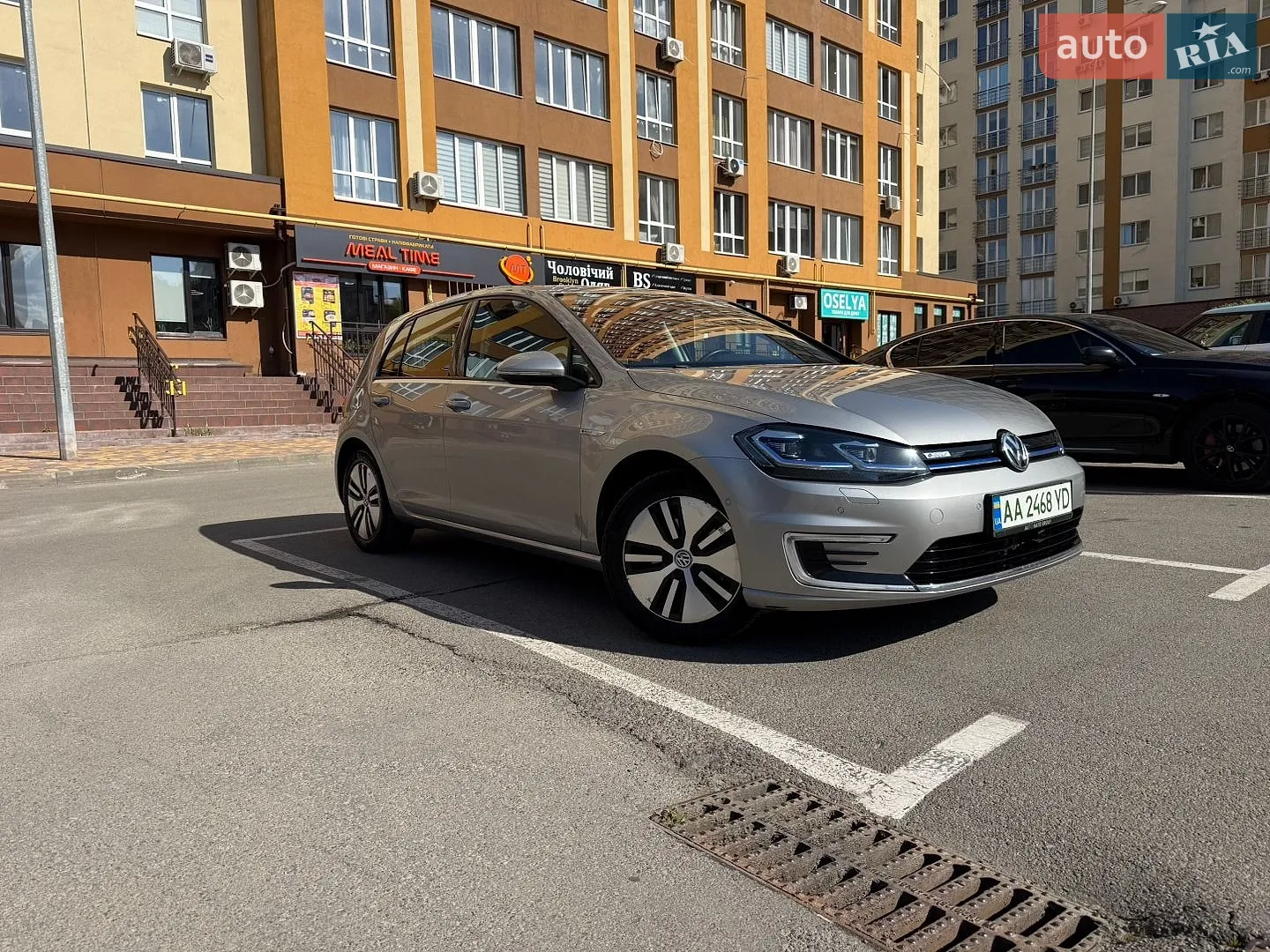Volkswagen e-Golf, 2019