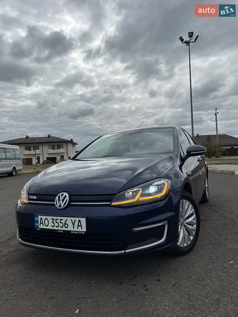 Volkswagen e-Golf, 2017